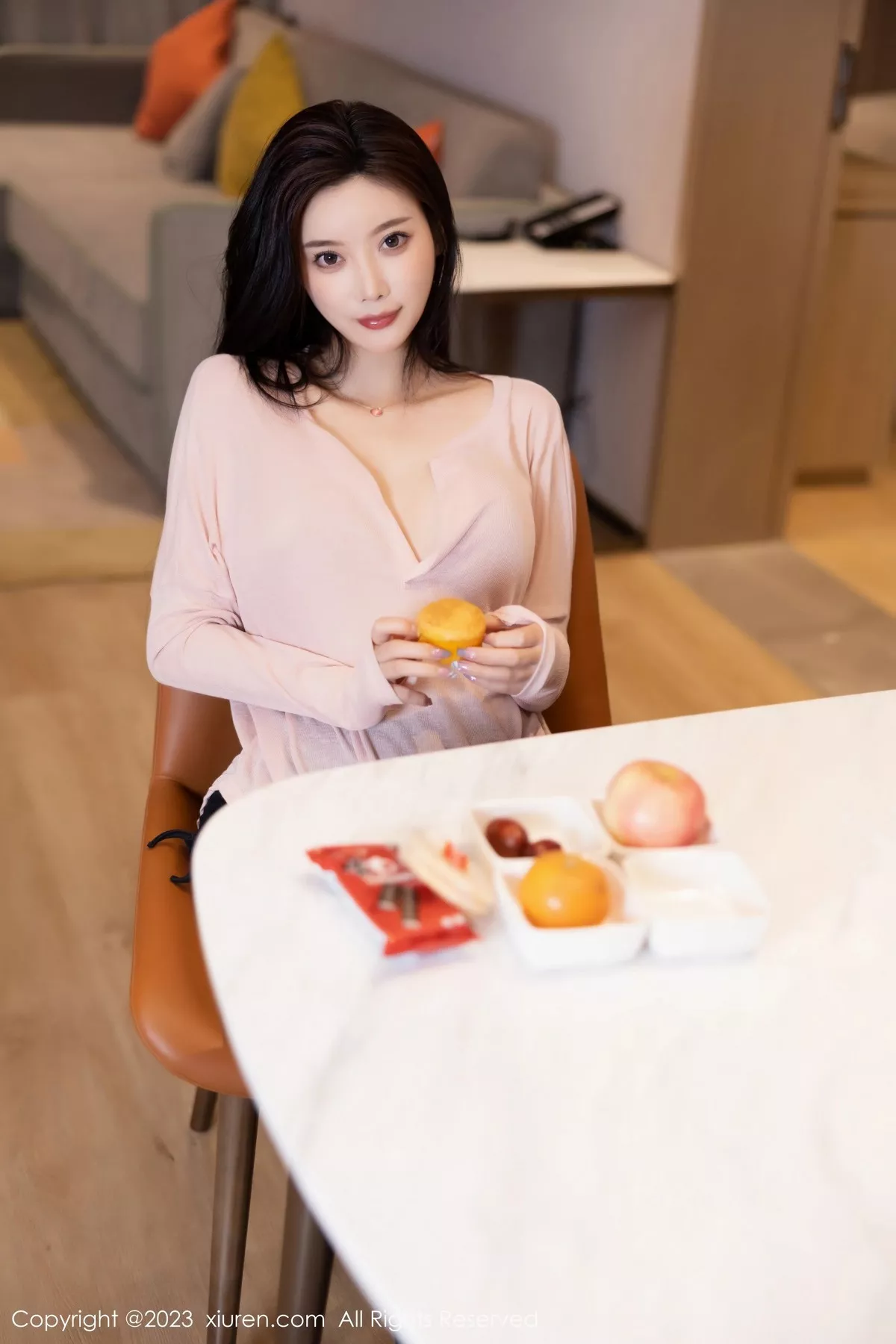 图片[4]-[XiuRen秀人网]第6788期杨晨晨写真-秀人集