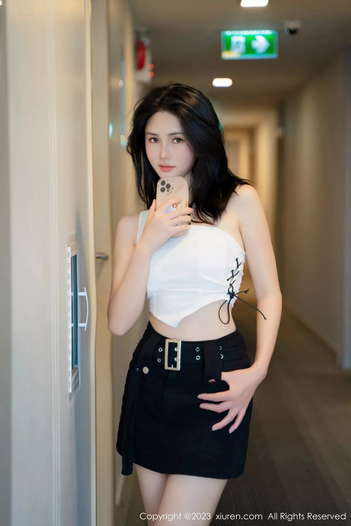 图片[24]-[XiuRen秀人网]第6798期艾希儿写真-秀人集