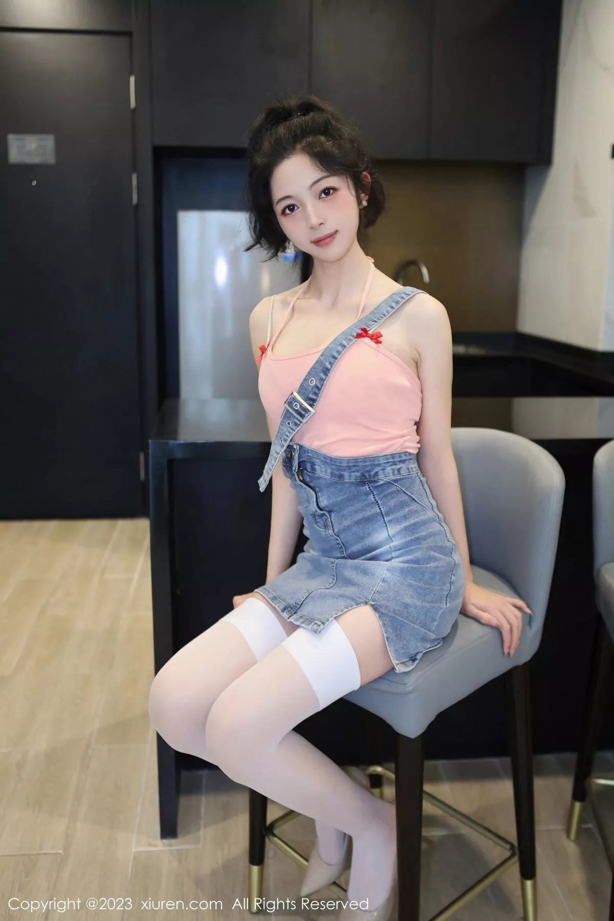 图片[5]-[XiuRen秀人网]第6816期茜茜写真-秀人集