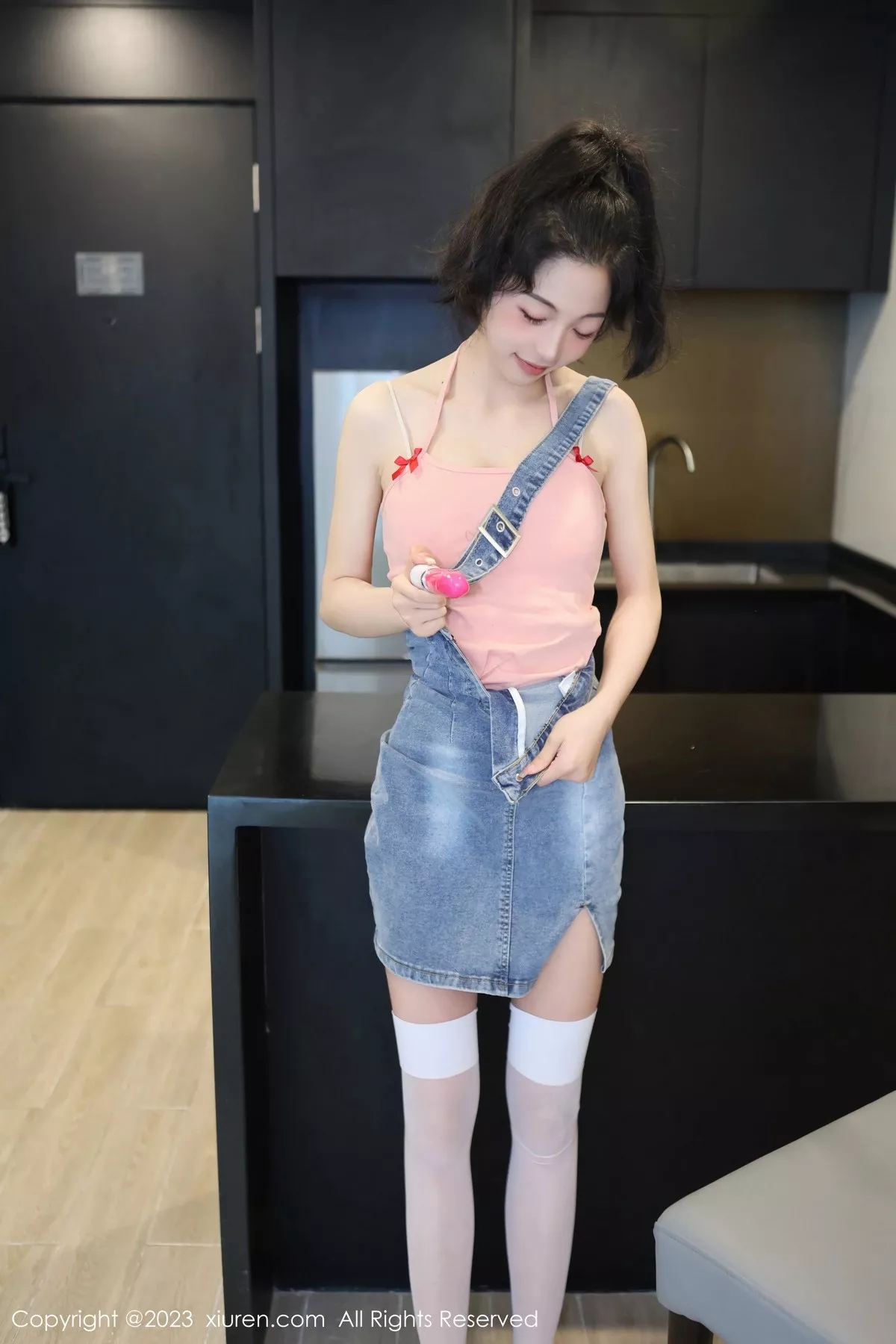 图片[20]-[XiuRen秀人网]第6816期茜茜写真-秀人集