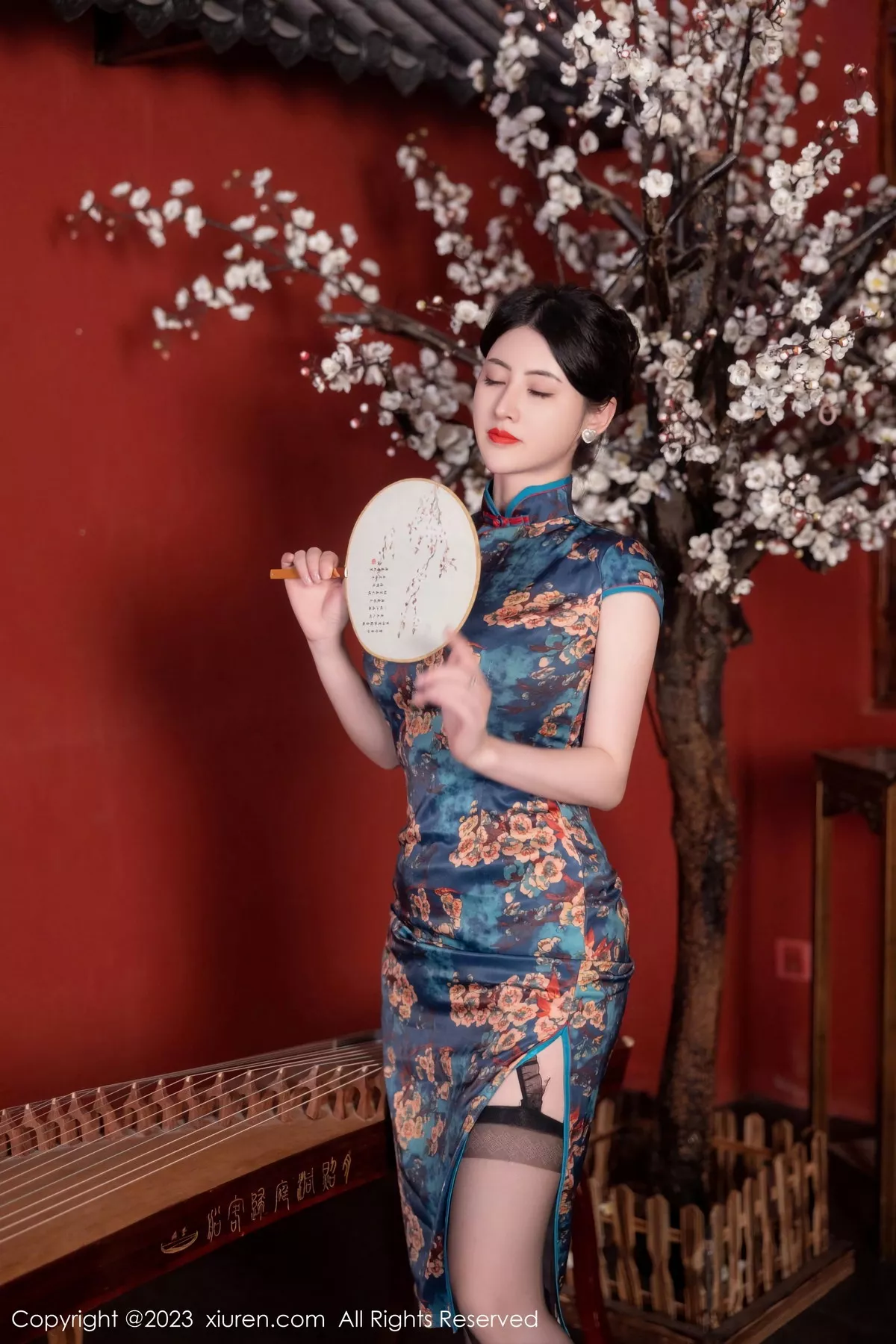 图片[12]-[XiuRen秀人网]第7051期诗诗写真-秀人集