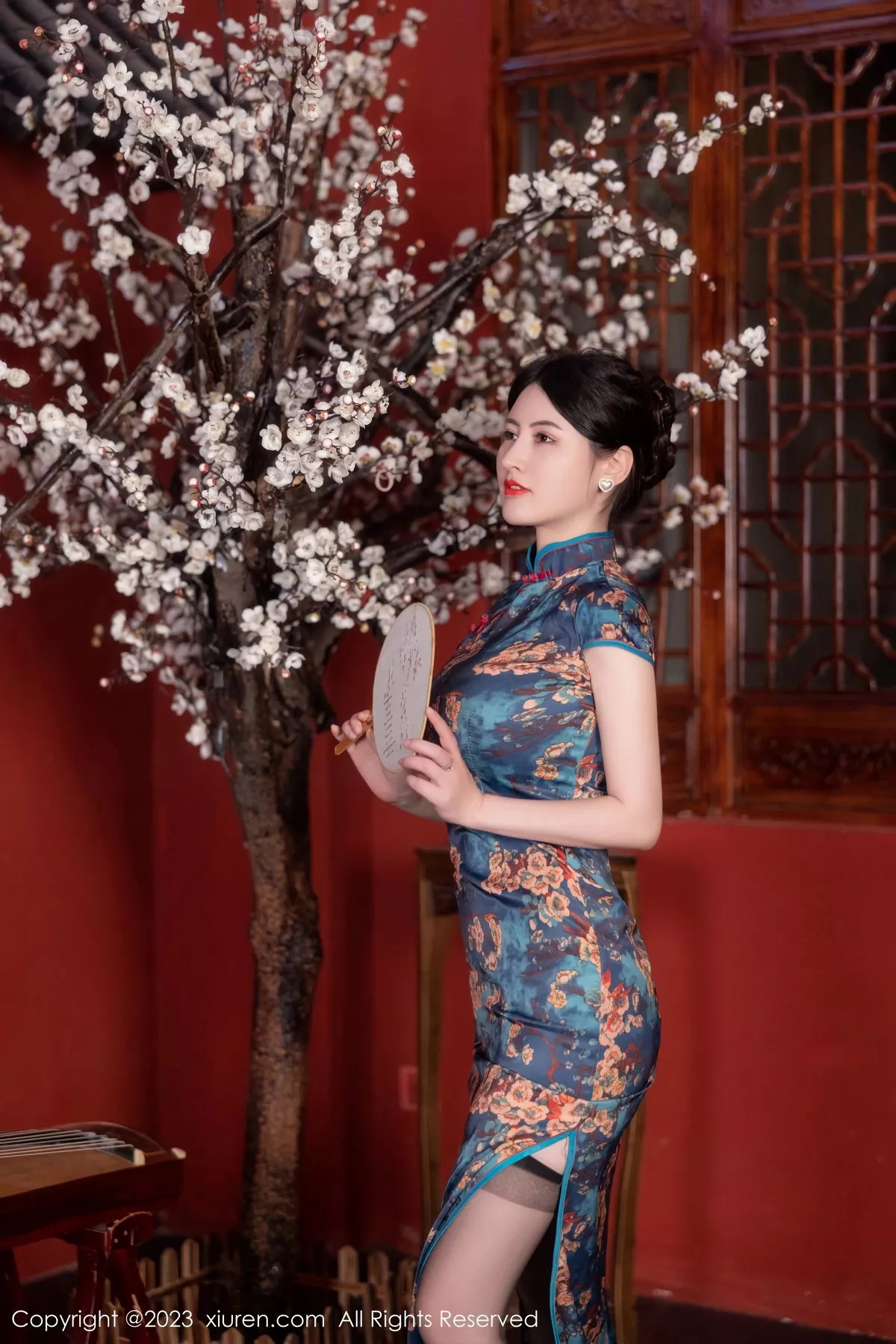 图片[5]-[XiuRen秀人网]第7051期诗诗写真-秀人集