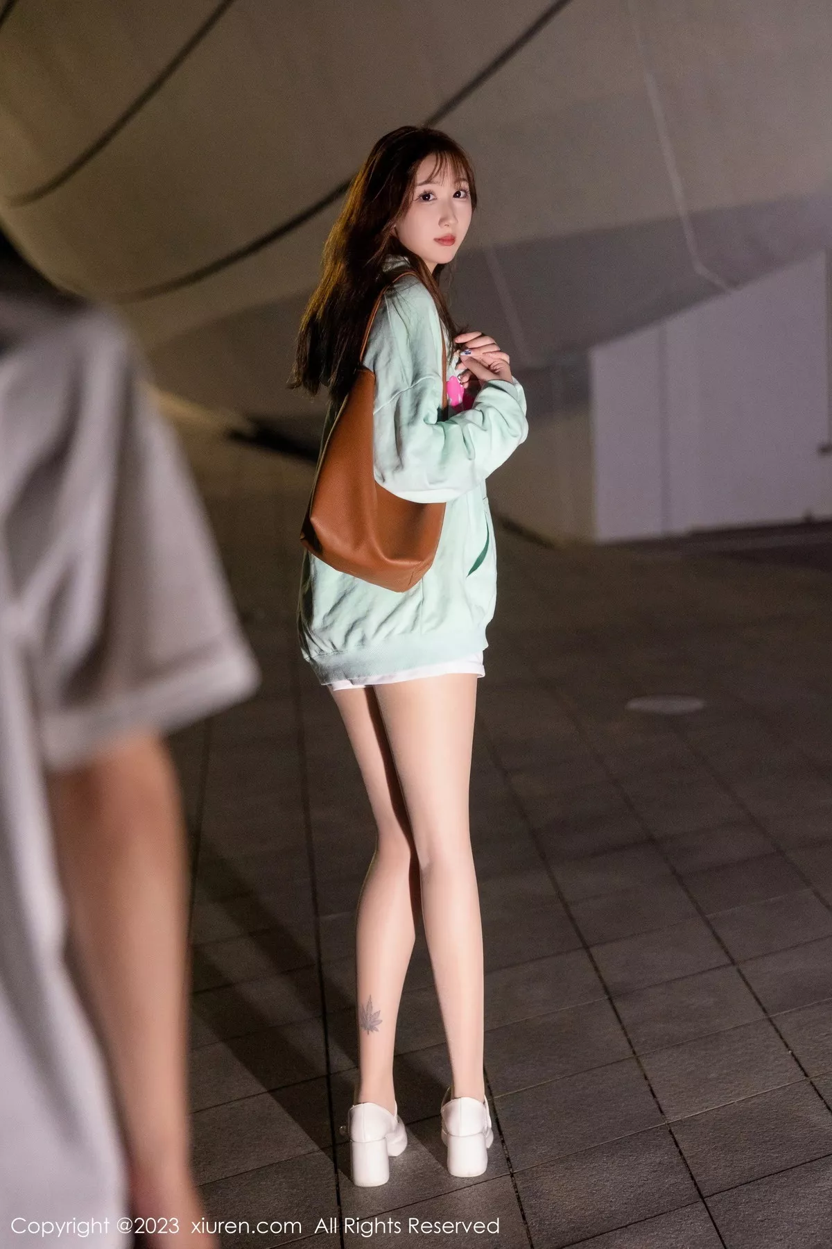 图片[6]-[XiuRen秀人网]第7072期江真真写真-秀人集