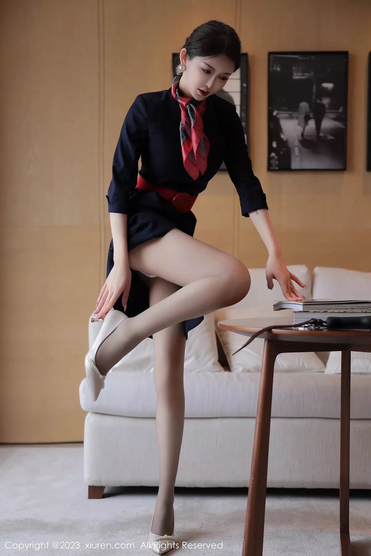 [XiuRen秀人网]第6966期玉兔写真-秀人集