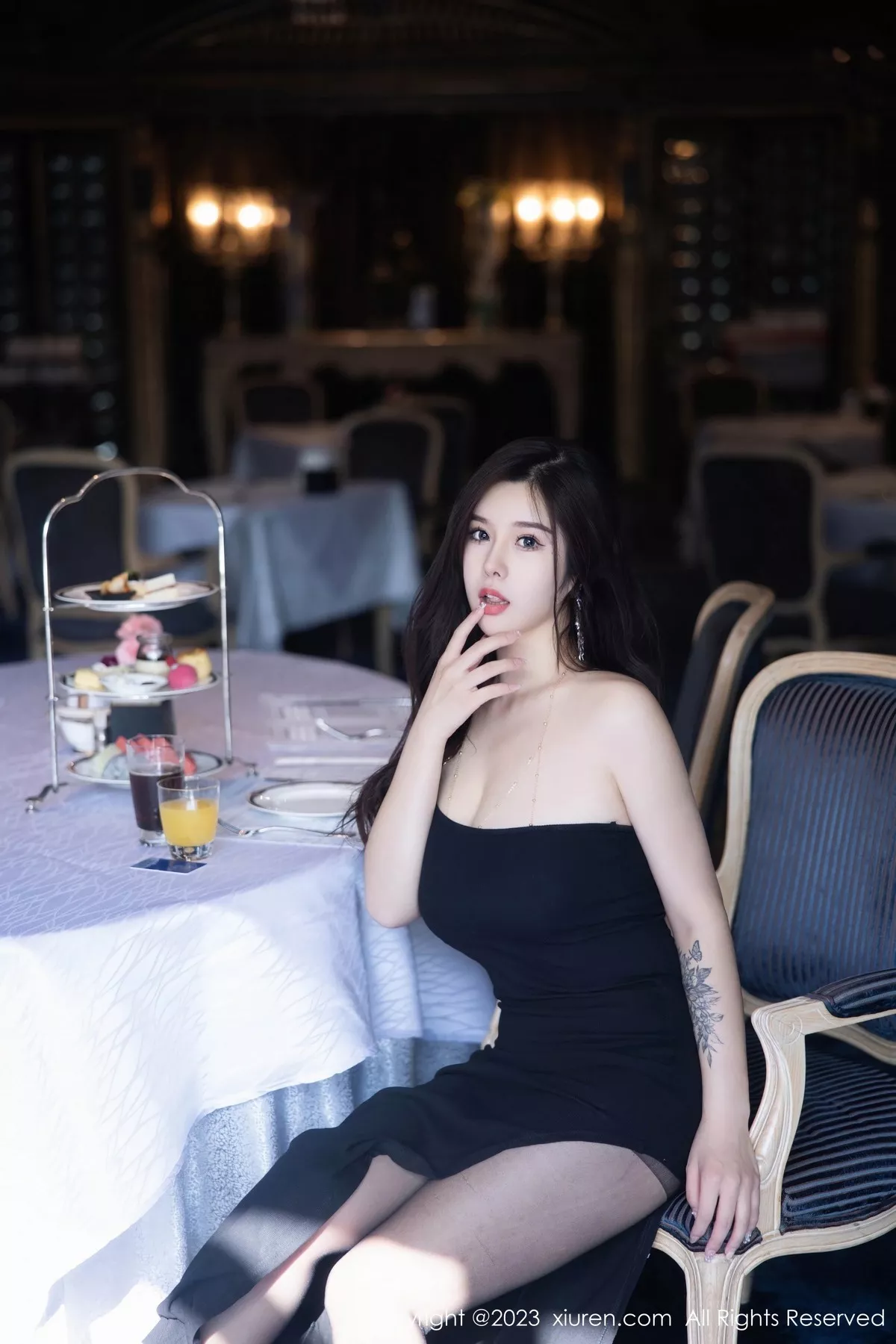 图片[4]-[XiuRen秀人网]第6973期周思乔写真-秀人集