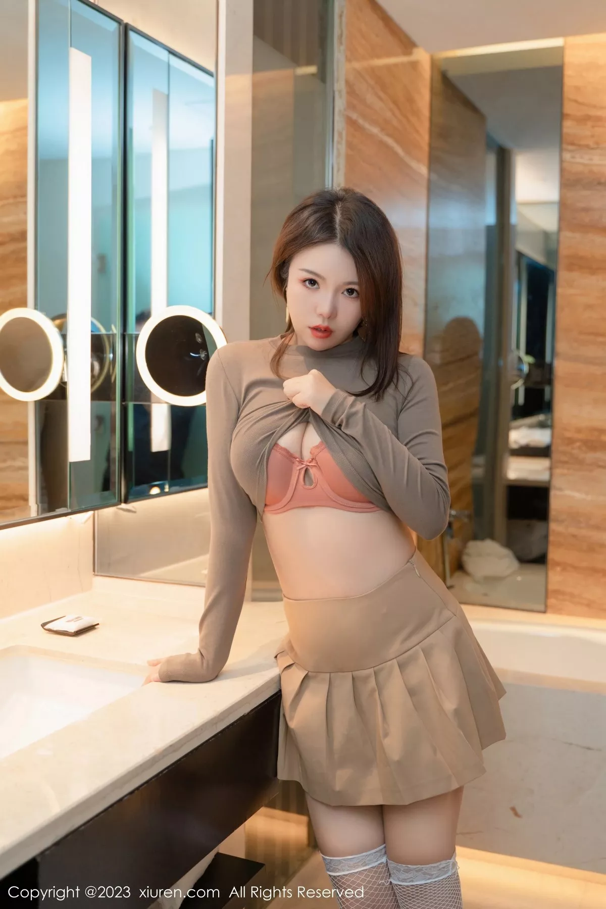 图片[9]-[XiuRen秀人网]第6972期陆萱雅写真-秀人集