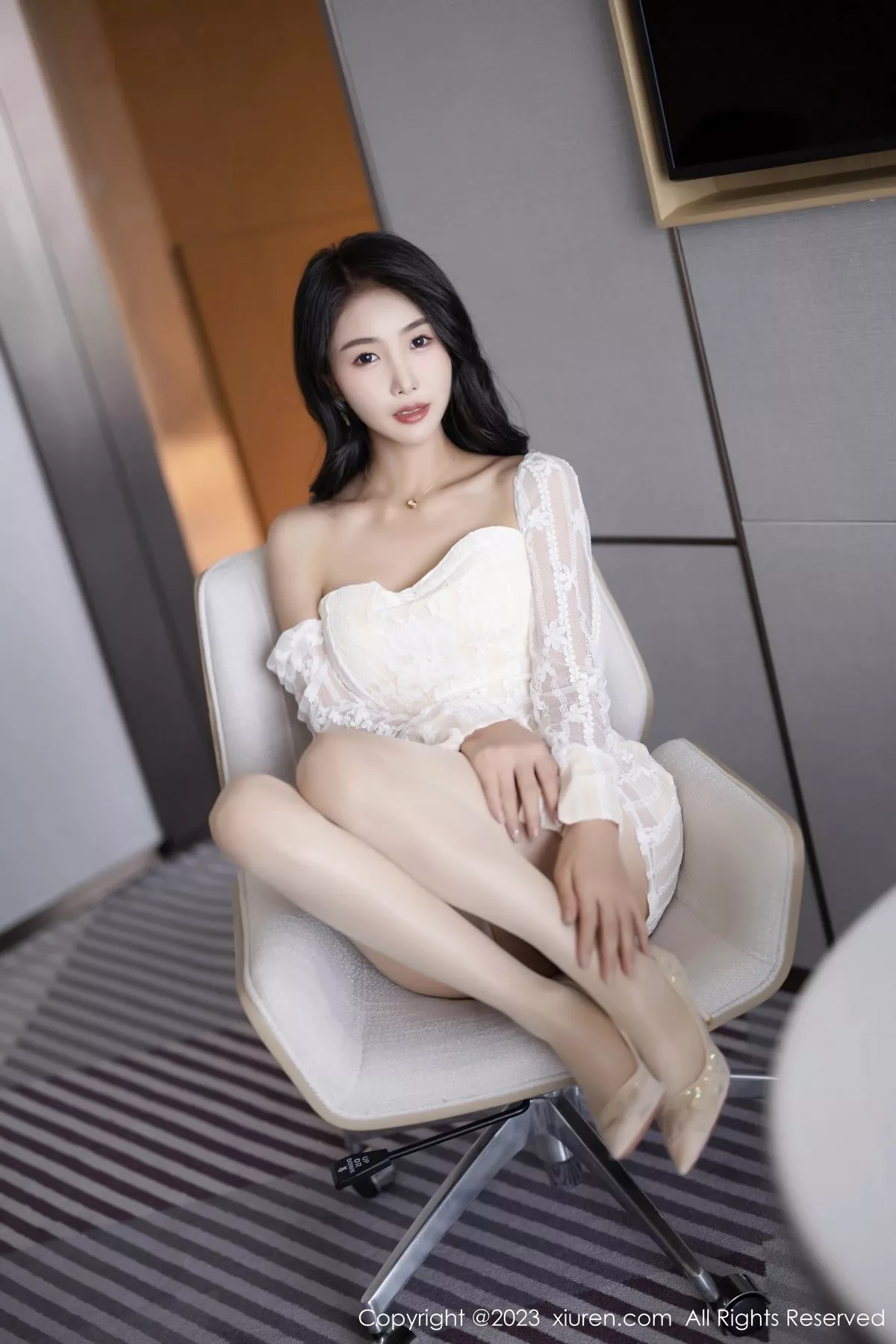 图片[10]-[XiuRen秀人网]第6974期苏苏阿写真-秀人集