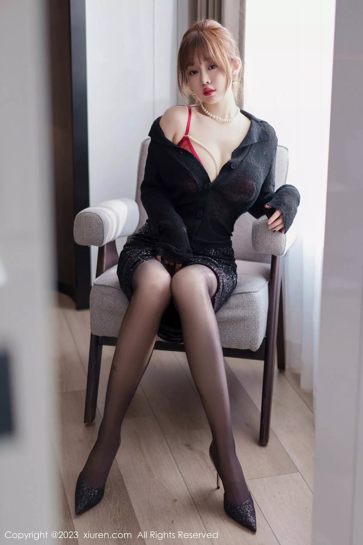 图片[12]-[XiuRen秀人网]第7156期王雨纯写真-秀人集
