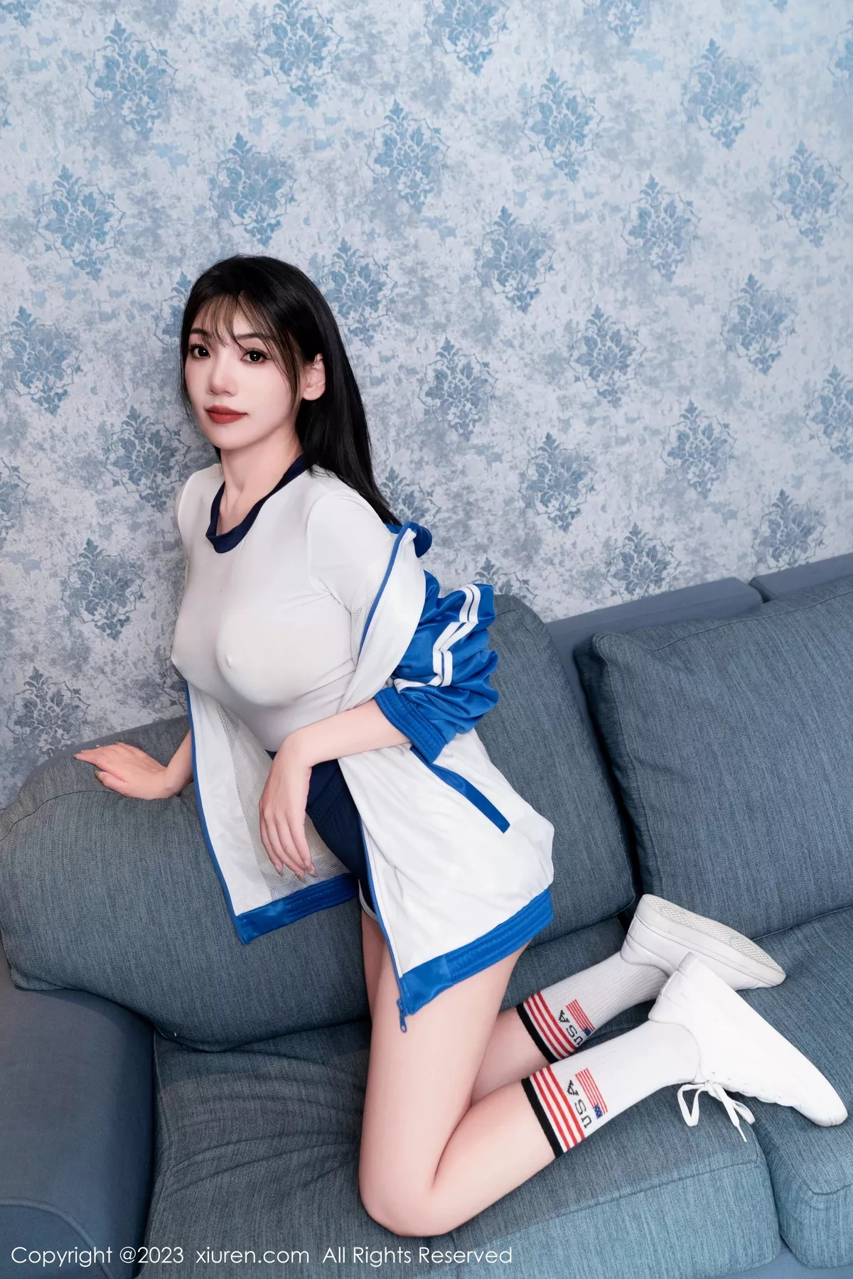 [XiuRen秀人网]第7106期小泡芙写真-秀人集