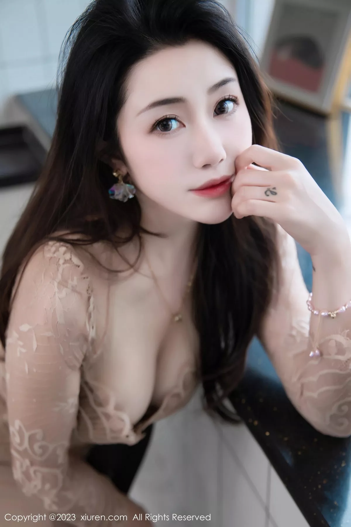 图片[2]-[XiuRen秀人网]第7216期严利娅写真-秀人集