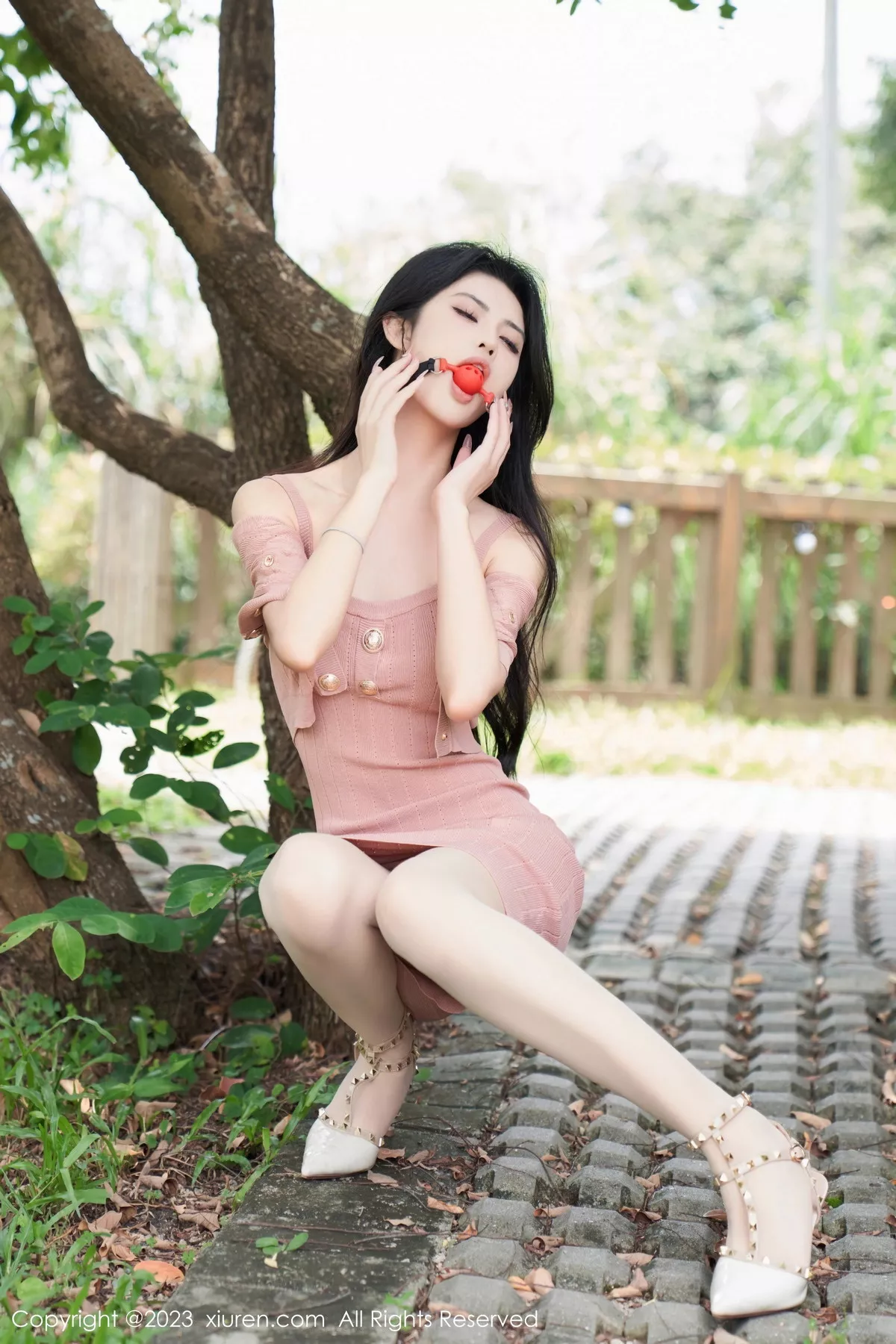 图片[11]-[XiuRen秀人网]第7137期浅浅写真-秀人集