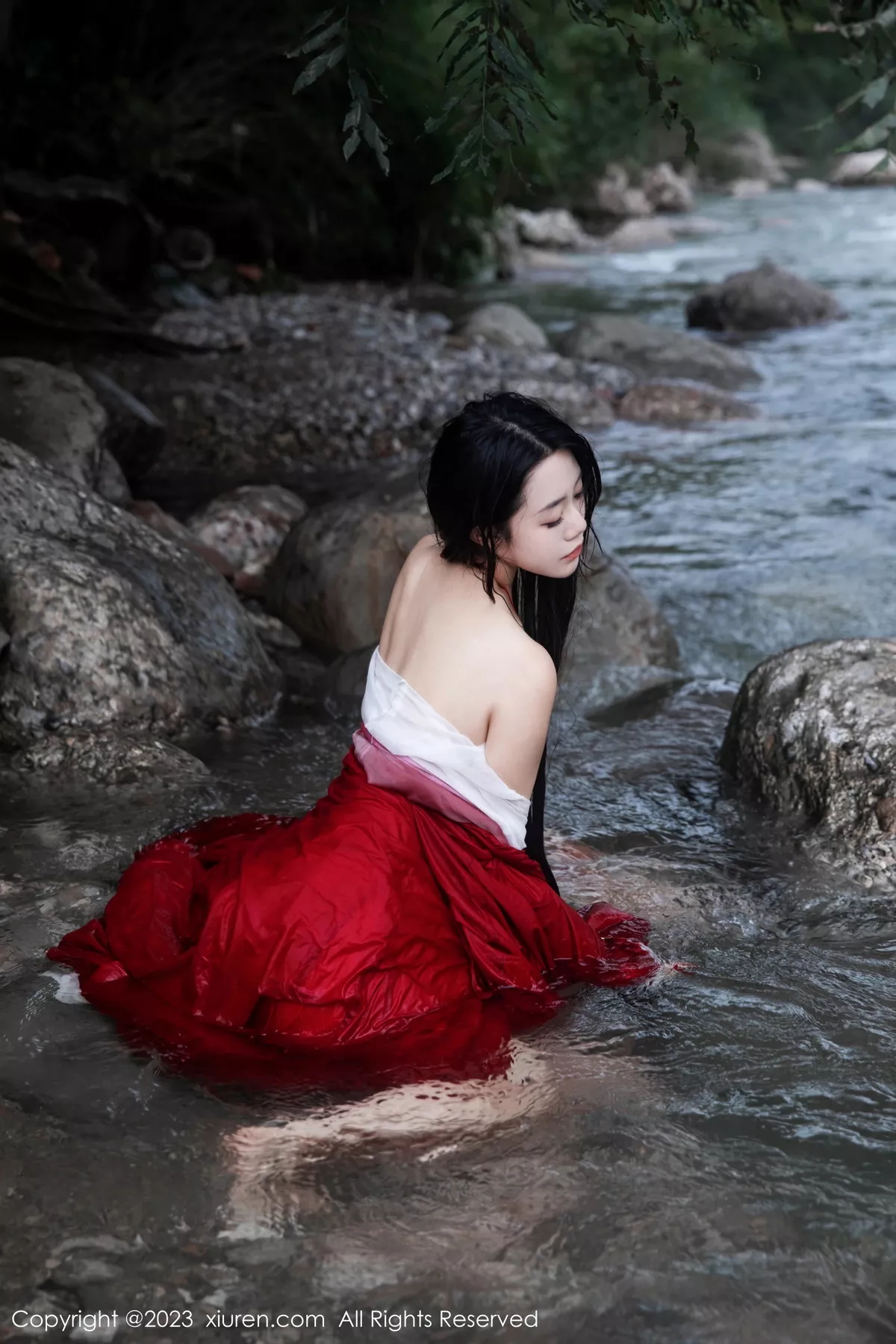 图片[41]-[XiuRen秀人网]第7295期严利娅写真-秀人集