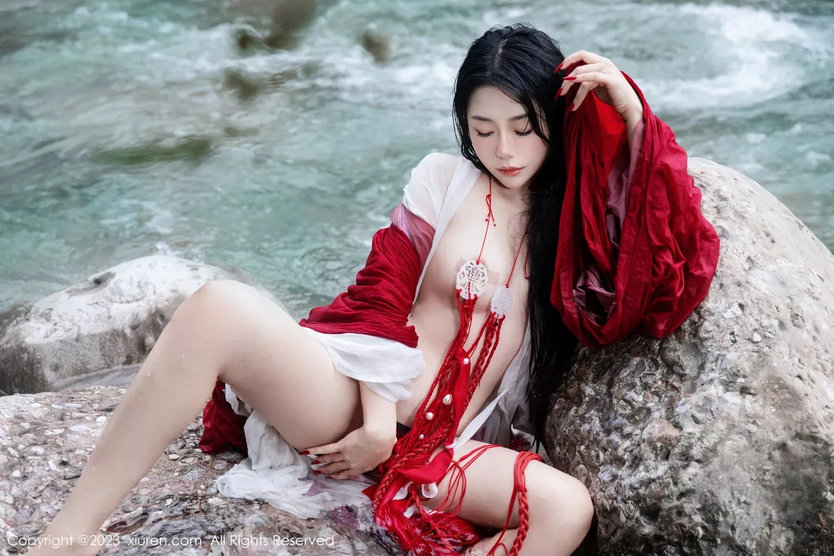 图片[47]-[XiuRen秀人网]第7295期严利娅写真-秀人集