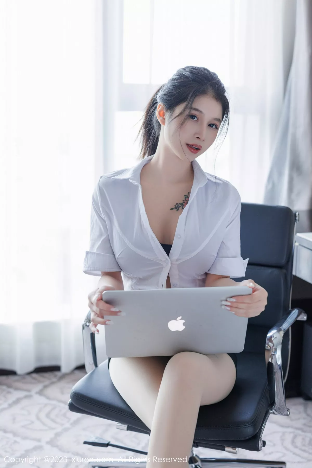 图片[3]-[XiuRen秀人网]第7406期灵诗怡写真-秀人集