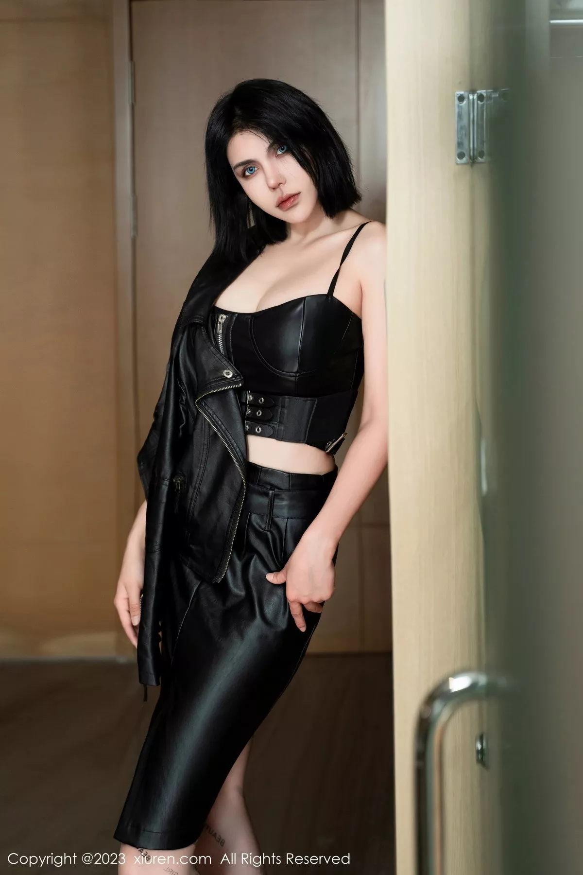 图片[12]-[XiuRen秀人网]第7581期金纯一写真-秀人集