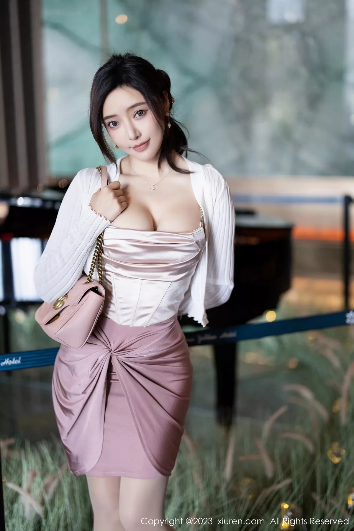 图片[2]-[XiuRen秀人网]第7640期王馨瑶写真-秀人集