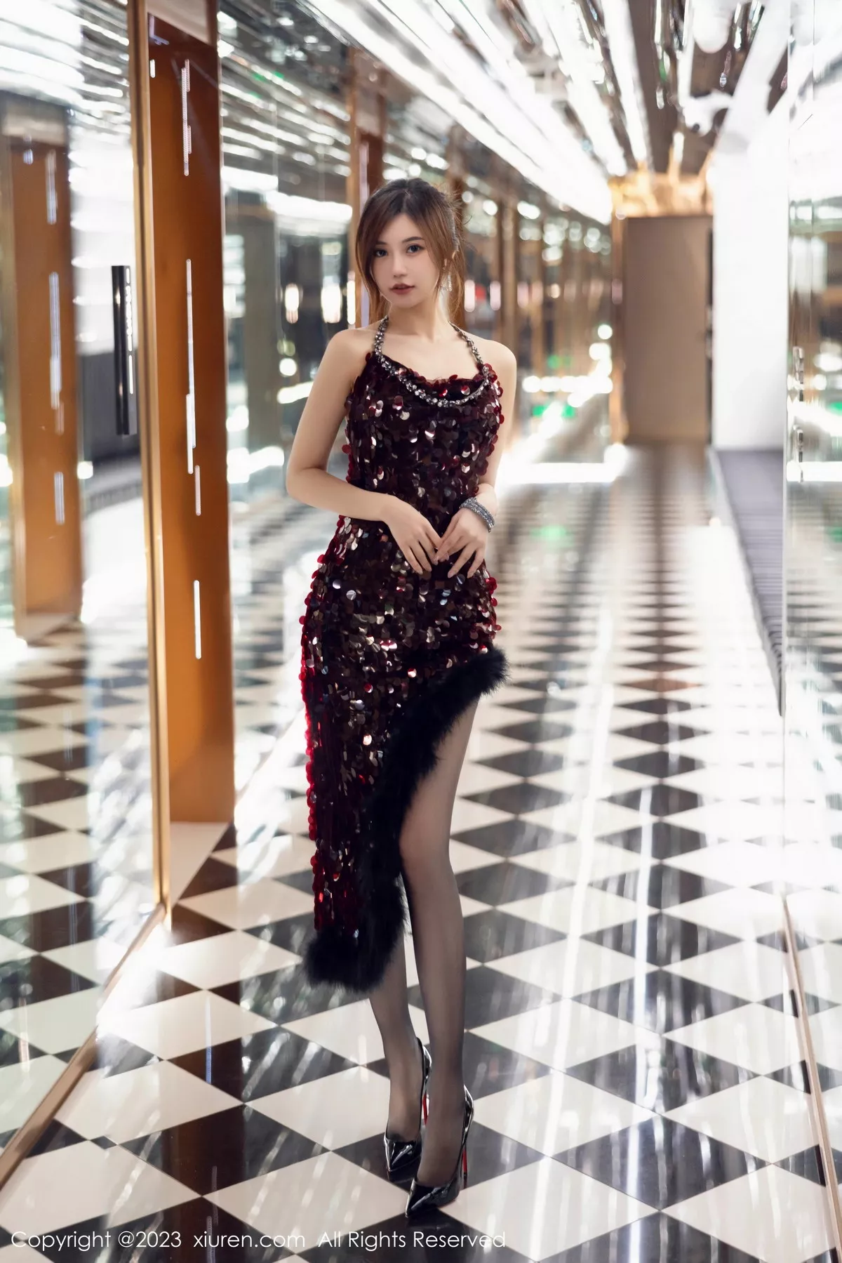 图片[2]-[XiuRen秀人网]第7679期绮里嘉写真-秀人集