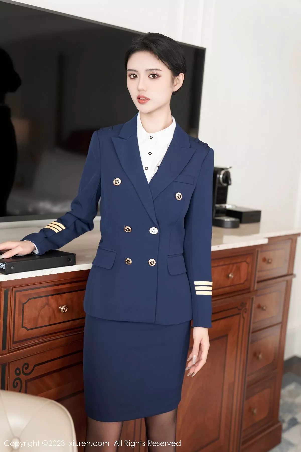 图片[14]-[XiuRen秀人网]第7737期浅浅写真-秀人集
