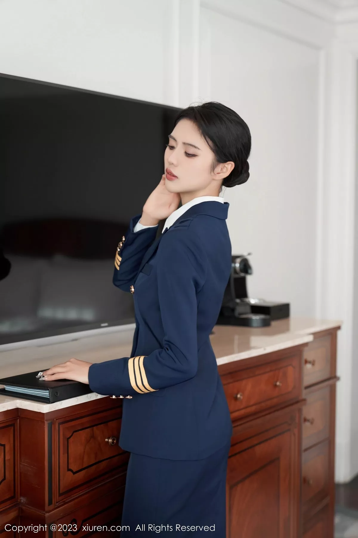 图片[17]-[XiuRen秀人网]第7737期浅浅写真-秀人集