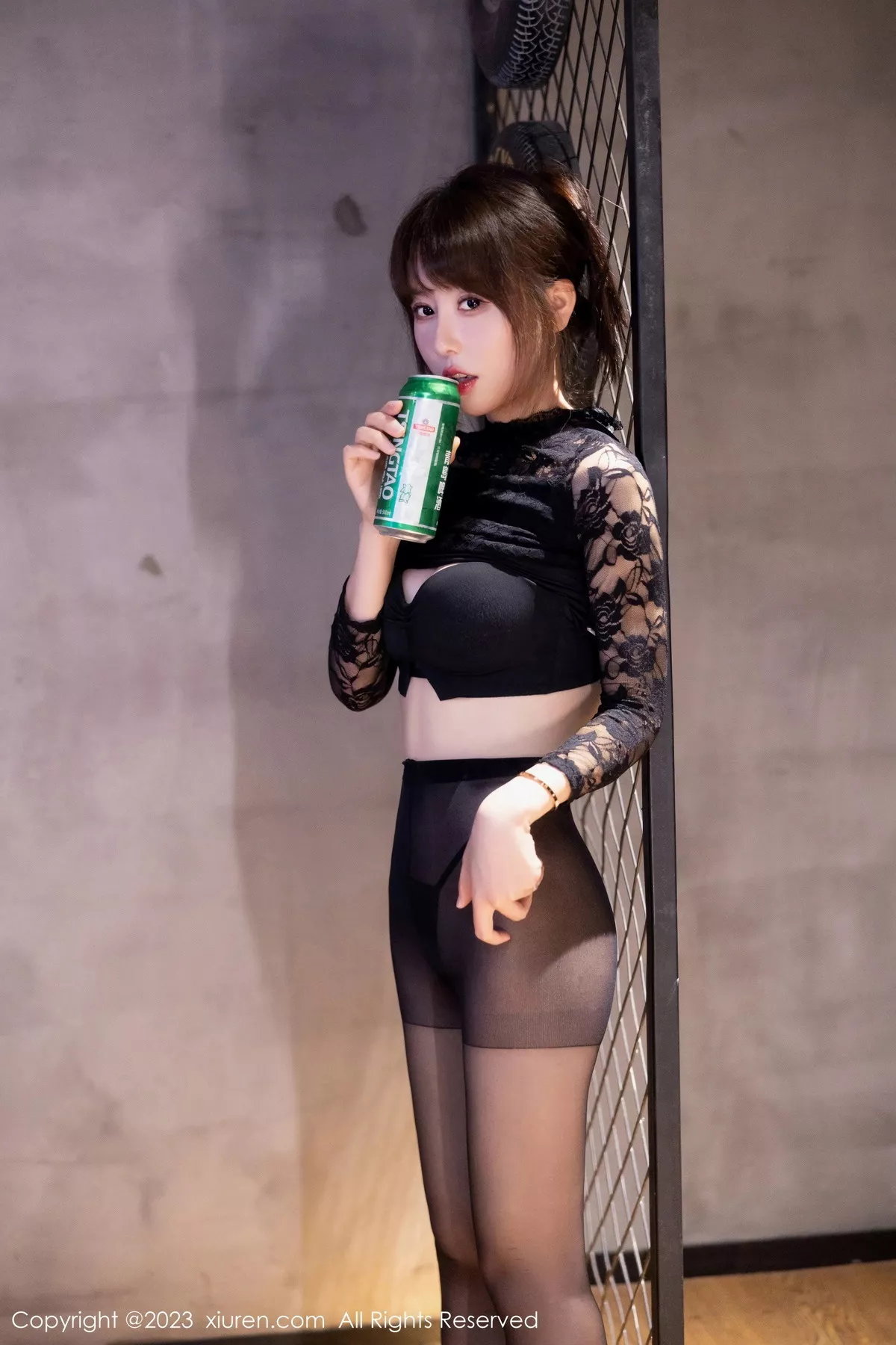 图片[28]-[XiuRen秀人网]第7751期韩系学妹写真-秀人集