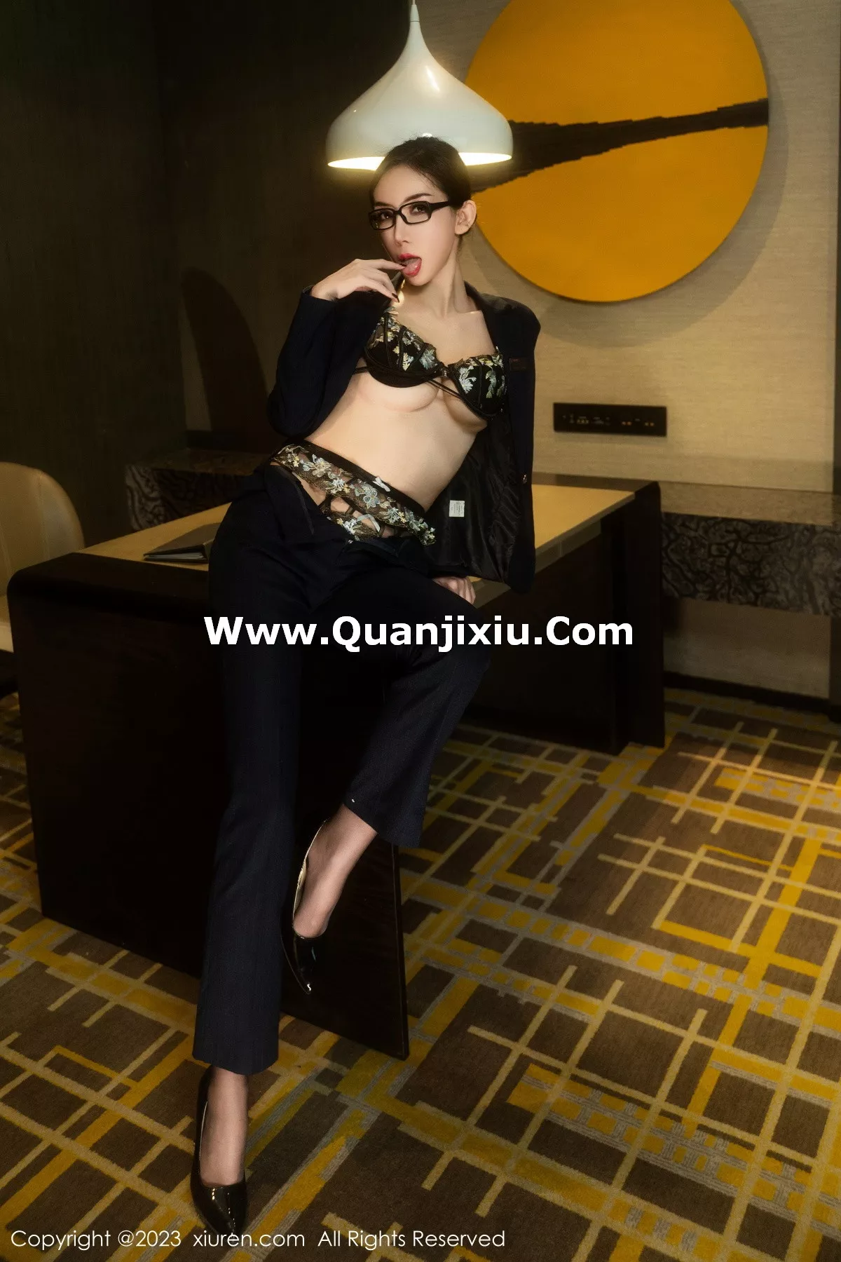 图片[11]-[XiuRen秀人网]第7691期陈怡曼写真-秀人集