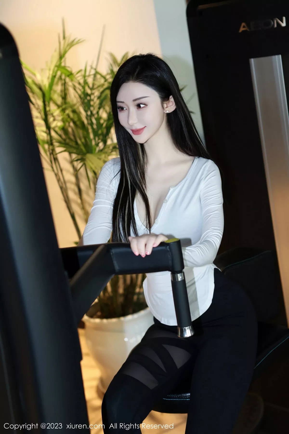 图片[2]-[XiuRen秀人网]第7705期田兮白写真-秀人集