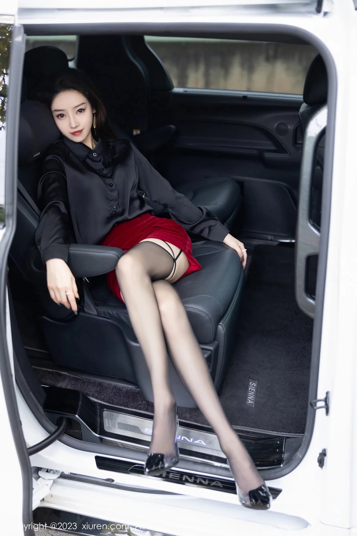 图片[10]-[XiuRen秀人网]第7867期苏曼兮写真-秀人集
