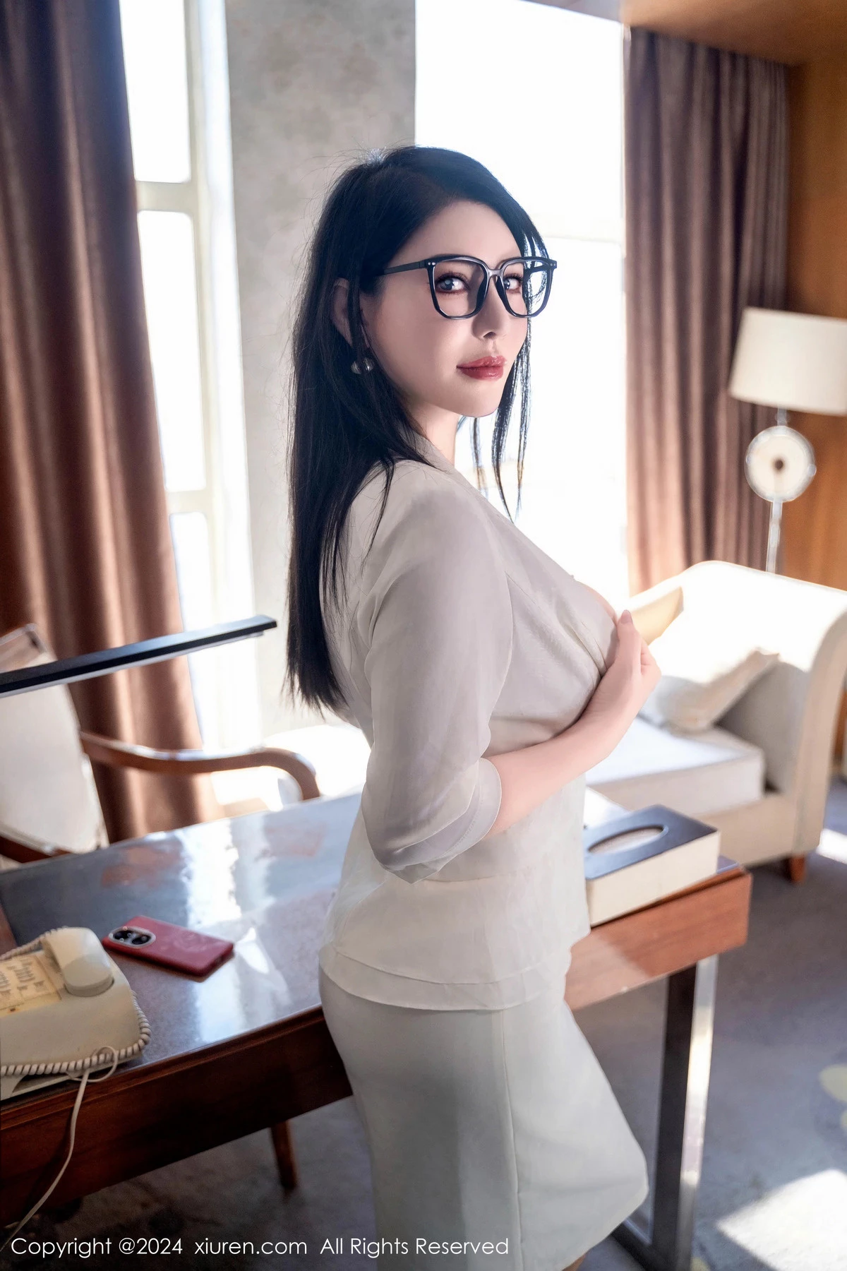 图片[12]-[XiuRen秀人网]第8008期悦悦姐写真-秀人集