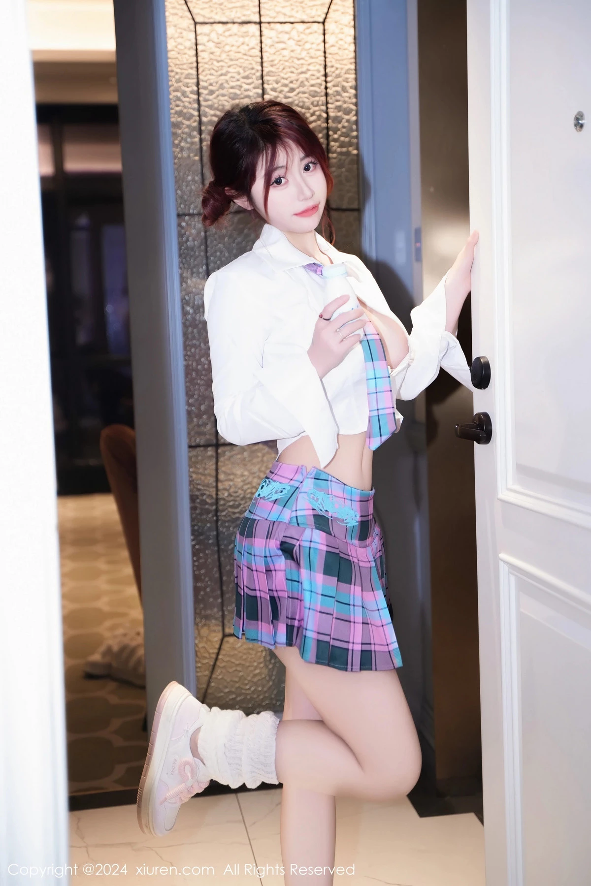图片[28]-[XiuRen秀人网]第8015期美七写真-秀人集