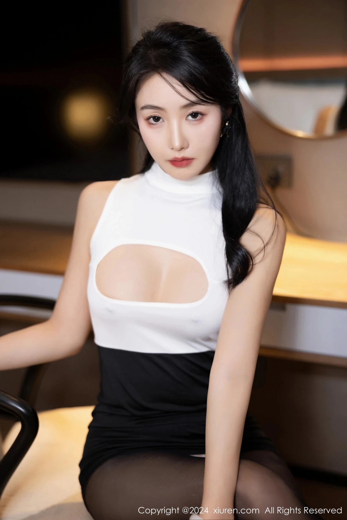 图片[16]-[XiuRen秀人网]第8107期苏苏阿写真-秀人集