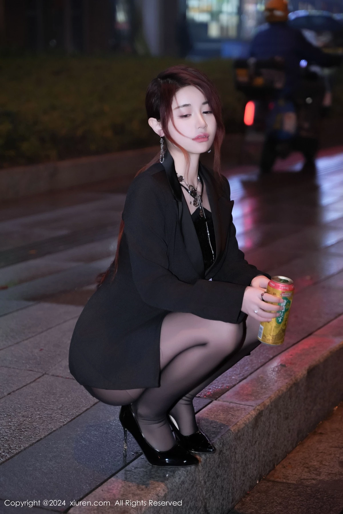 图片[12]-[XiuRen秀人网]第8199期美七写真-秀人集