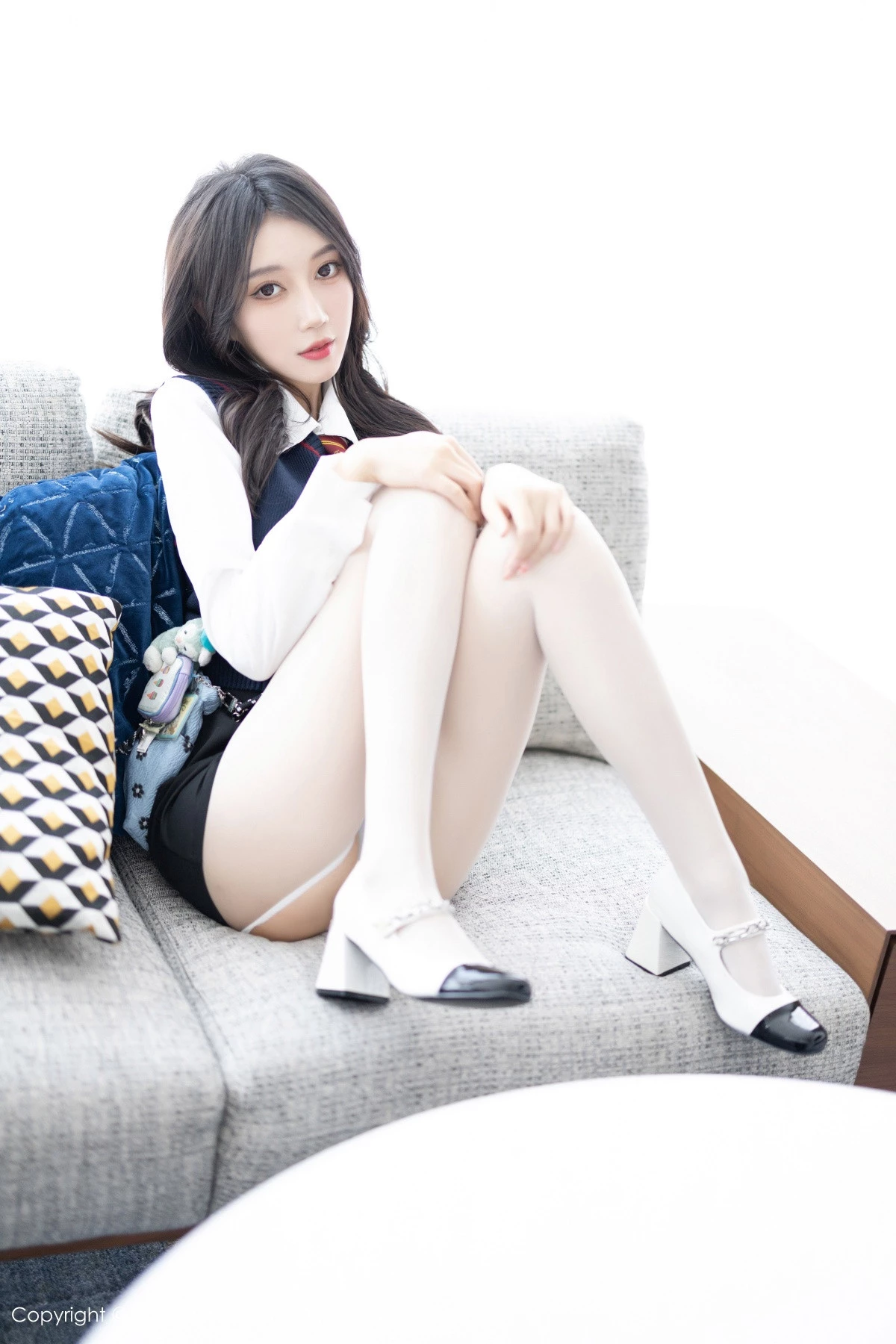 图片[23]-[XiuRen秀人网]第8247期玥儿玥写真-秀人集