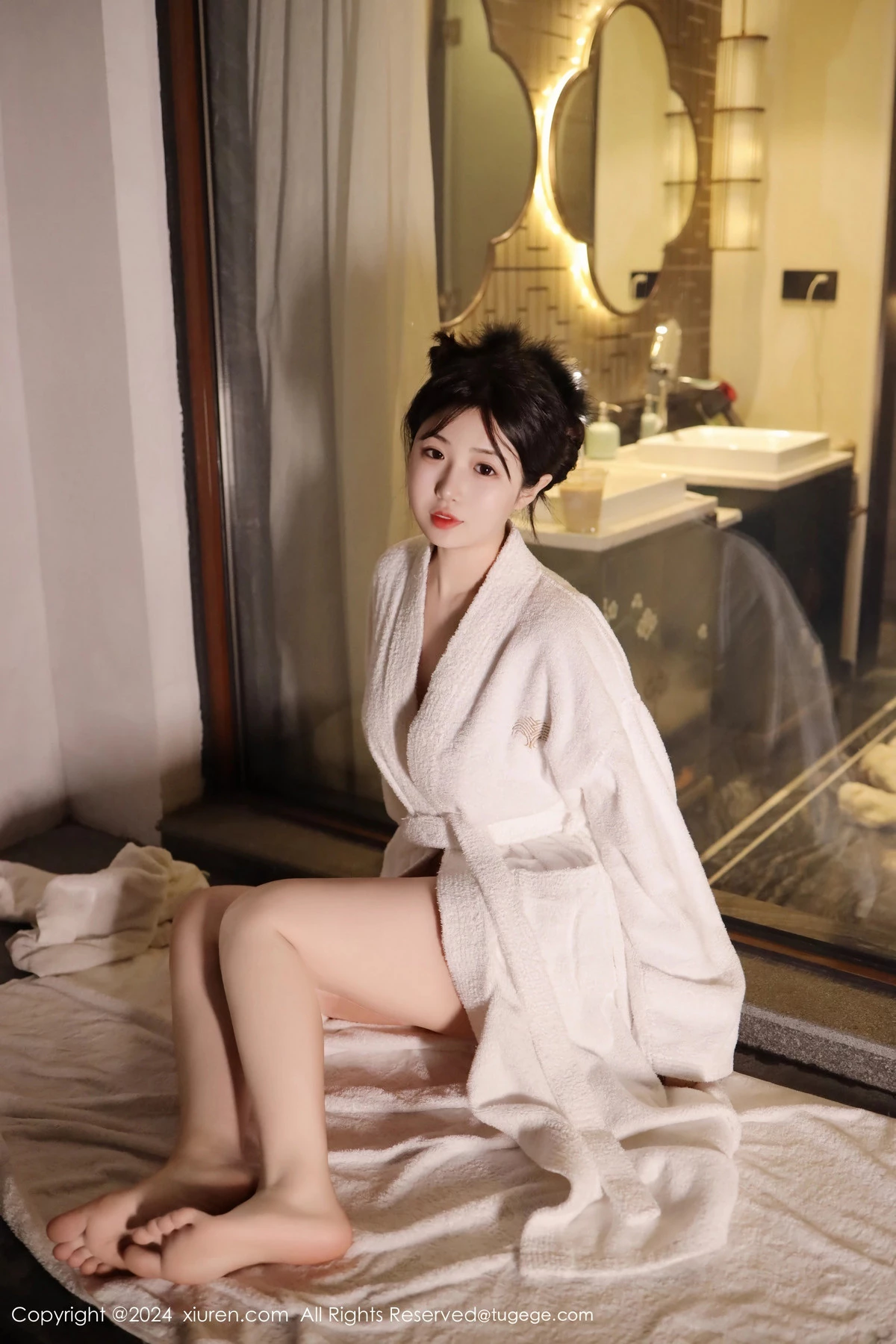 [XiuRen秀人网]第8263期陈小花写真-秀人集