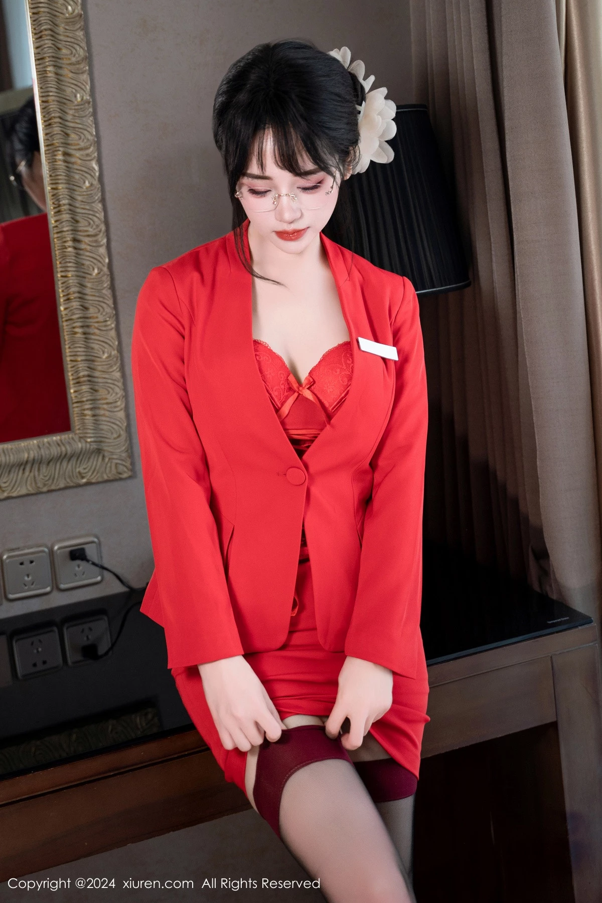 图片[8]-[XiuRen秀人网]第8360期汐汐爱吃草莓写真-秀人集
