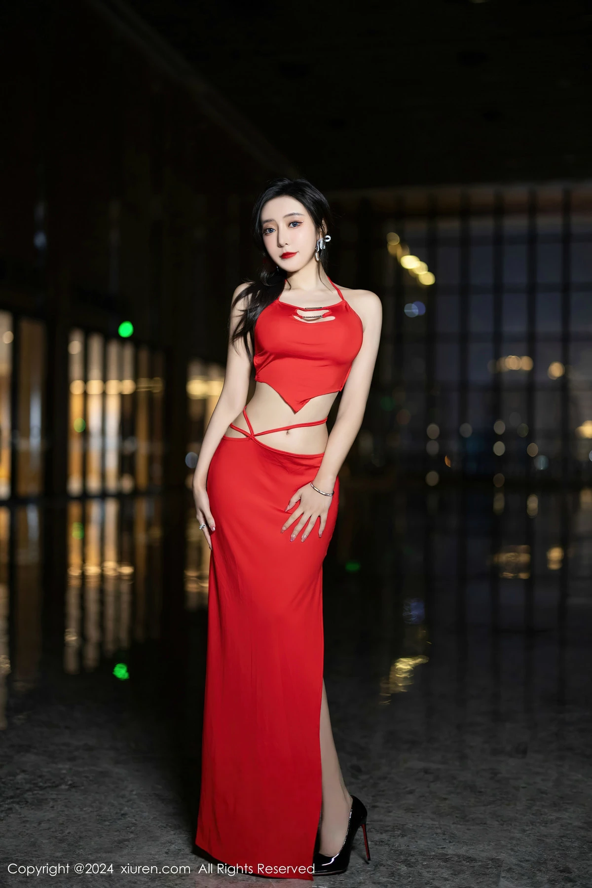 [XiuRen秀人网]第8378期王馨瑶写真-秀人集