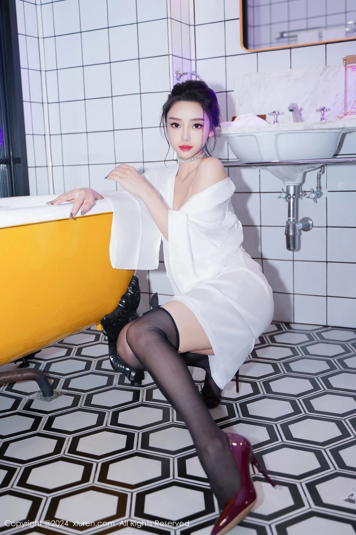 图片[21]-[XiuRen秀人网]第8283期苏曼兮写真-秀人集