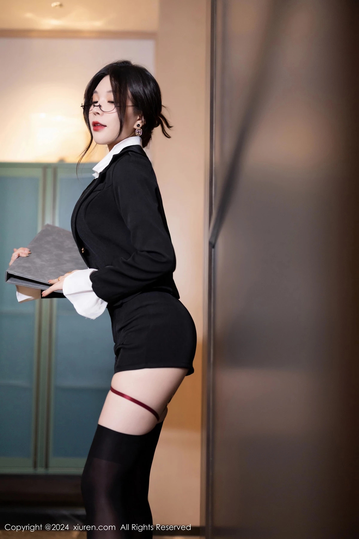 图片[3]-[XiuRen秀人网]第8440期徐莉芝写真-秀人集