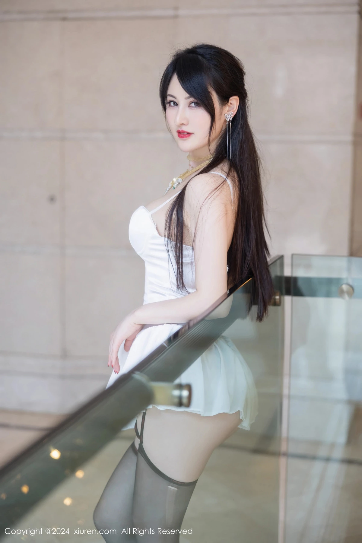 图片[11]-[XiuRen秀人网]第8436期诗诗写真-秀人集
