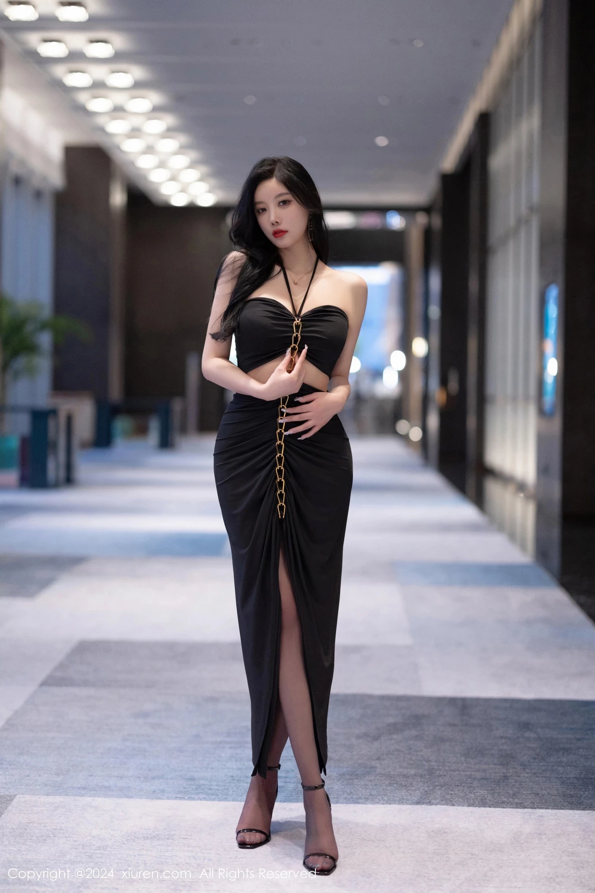 [XiuRen秀人网]第8484期杨晨晨写真-秀人集
