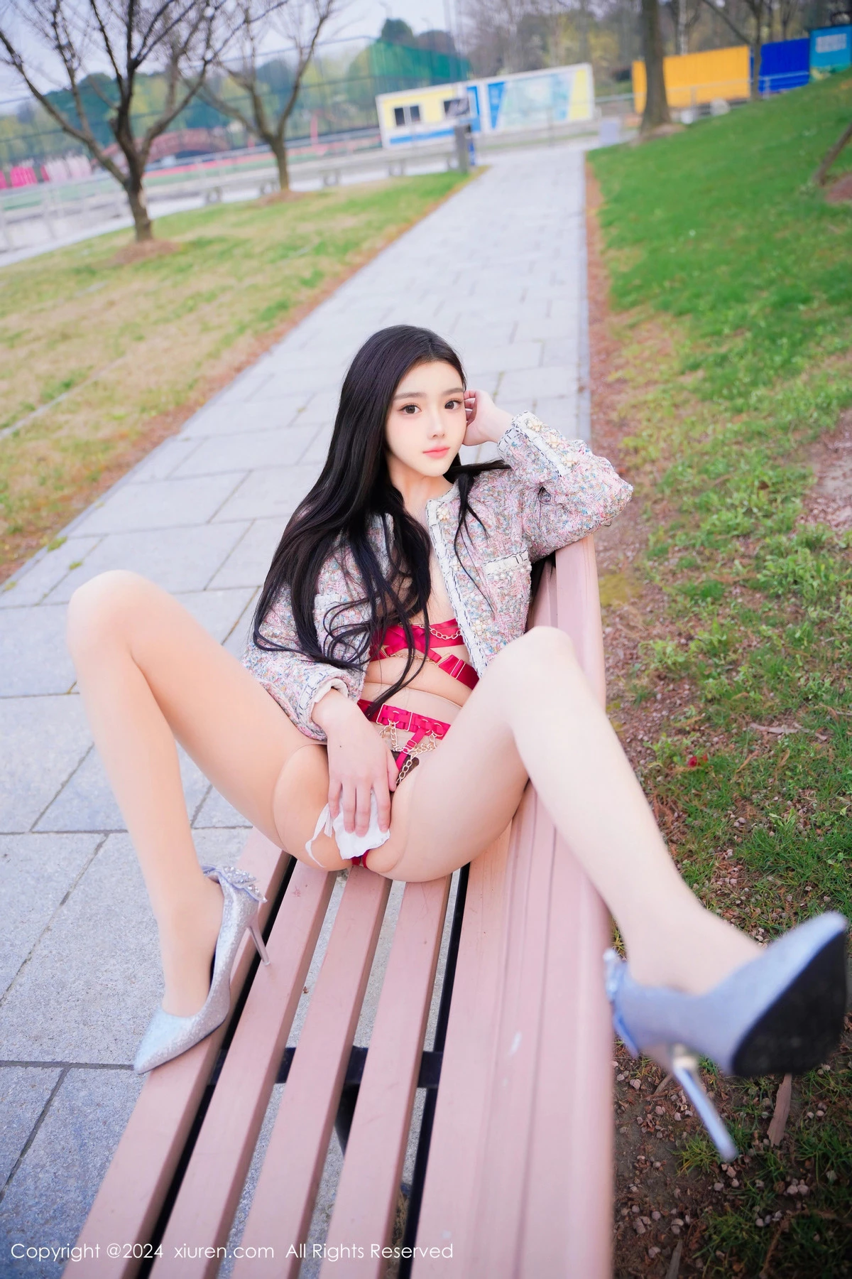图片[5]-[XiuRen秀人网]第8489期龙雪儿写真-秀人集