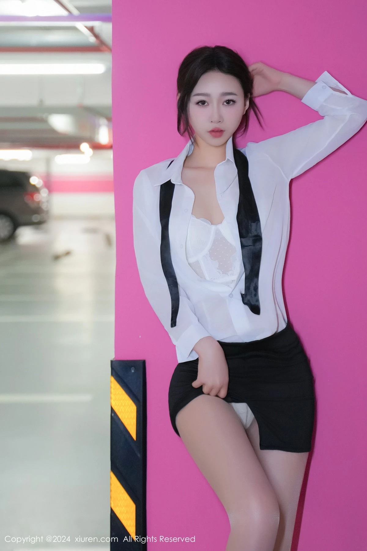 图片[17]-[XiuRen秀人网]第8613期软糖爱喝奶写真-秀人集