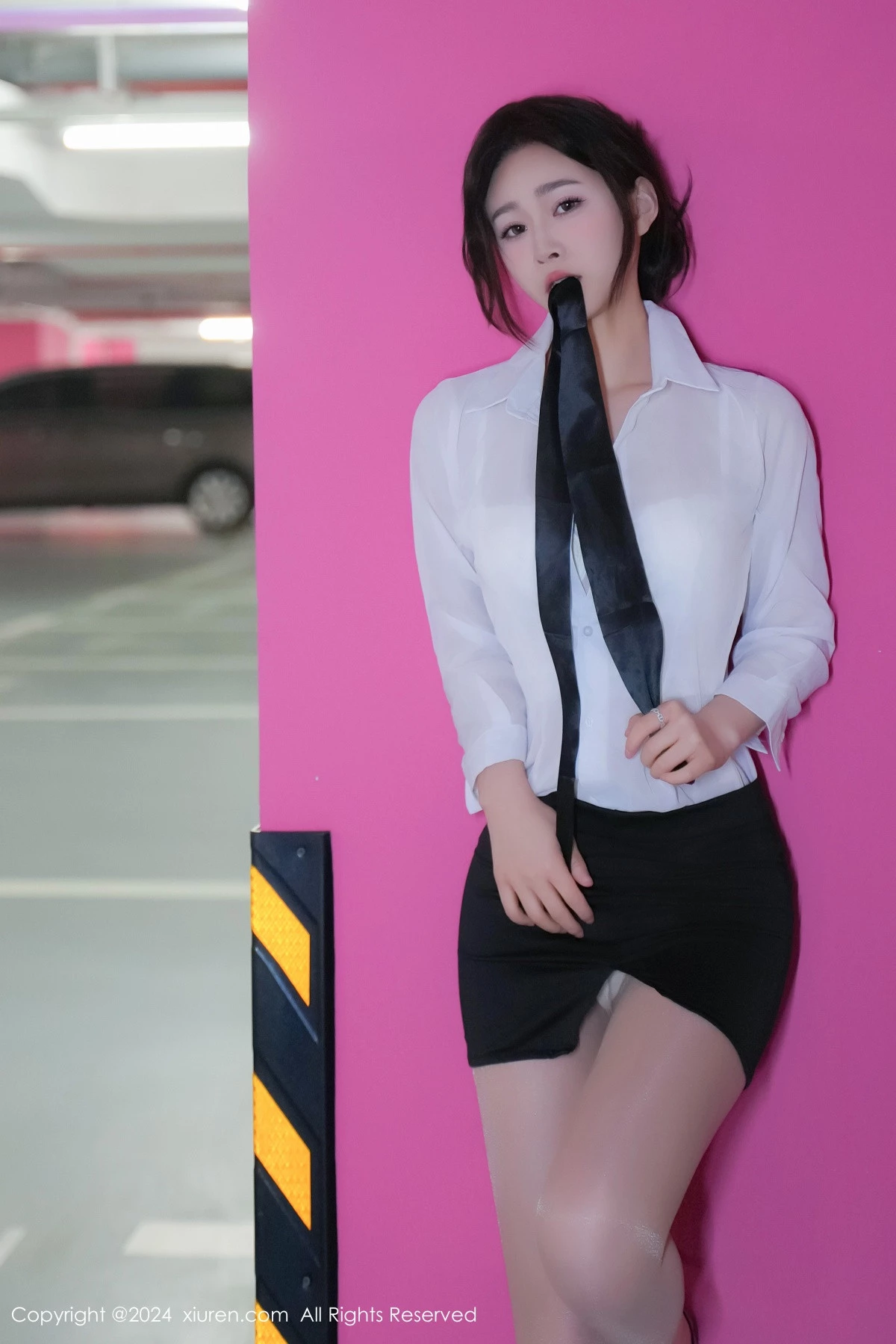 图片[13]-[XiuRen秀人网]第8613期软糖爱喝奶写真-秀人集