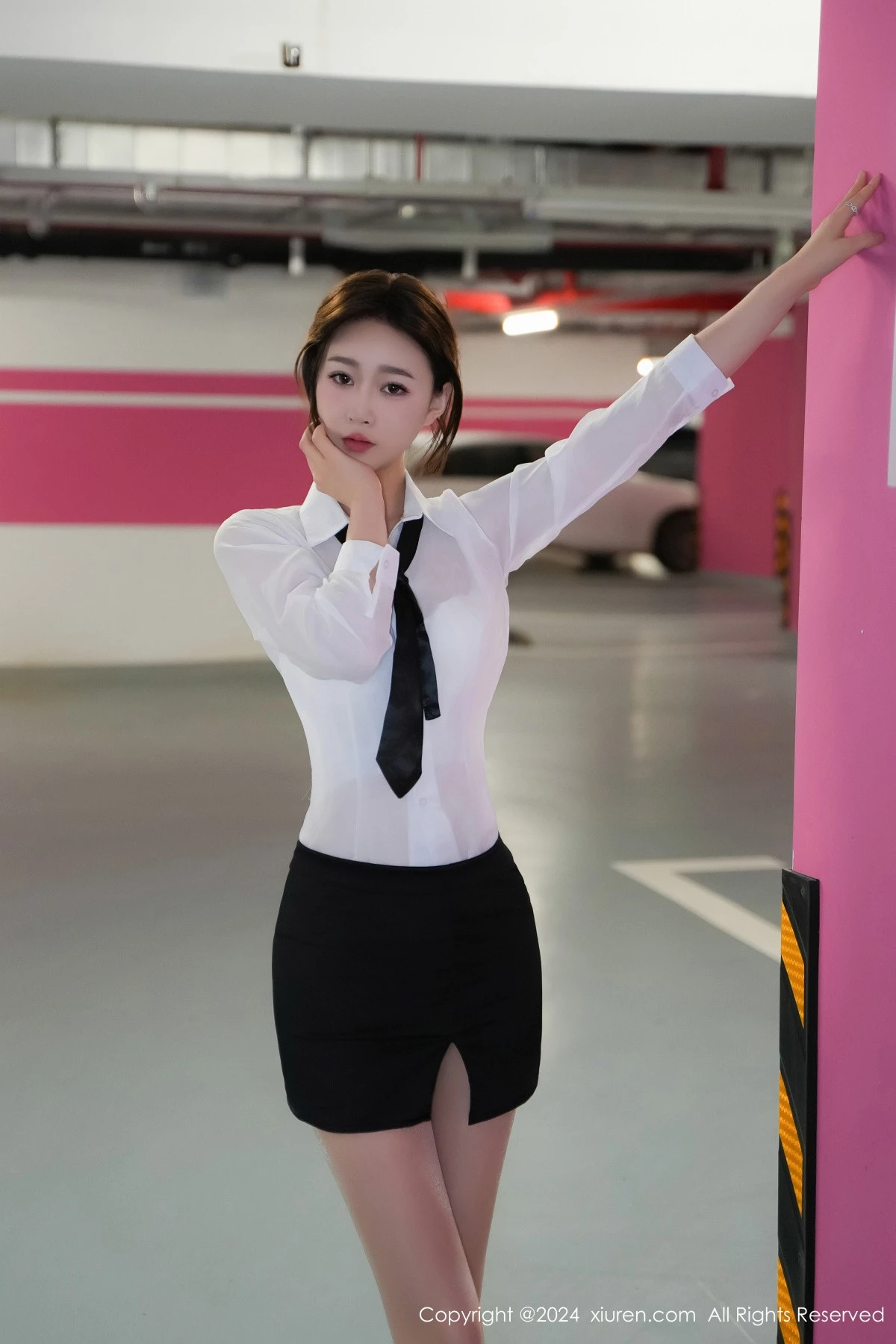 图片[9]-[XiuRen秀人网]第8613期软糖爱喝奶写真-秀人集