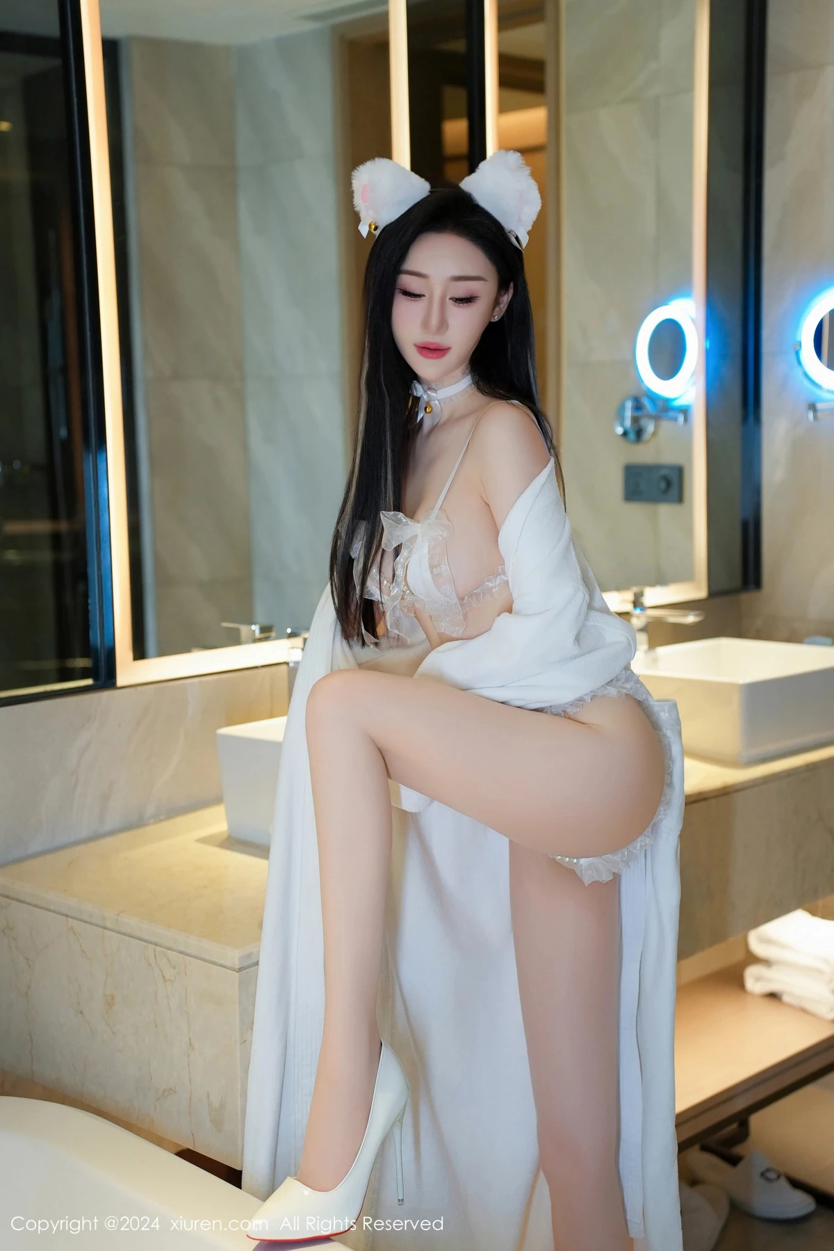 图片[86]-[XiuRen秀人网]第8679期田兮白写真-秀人集