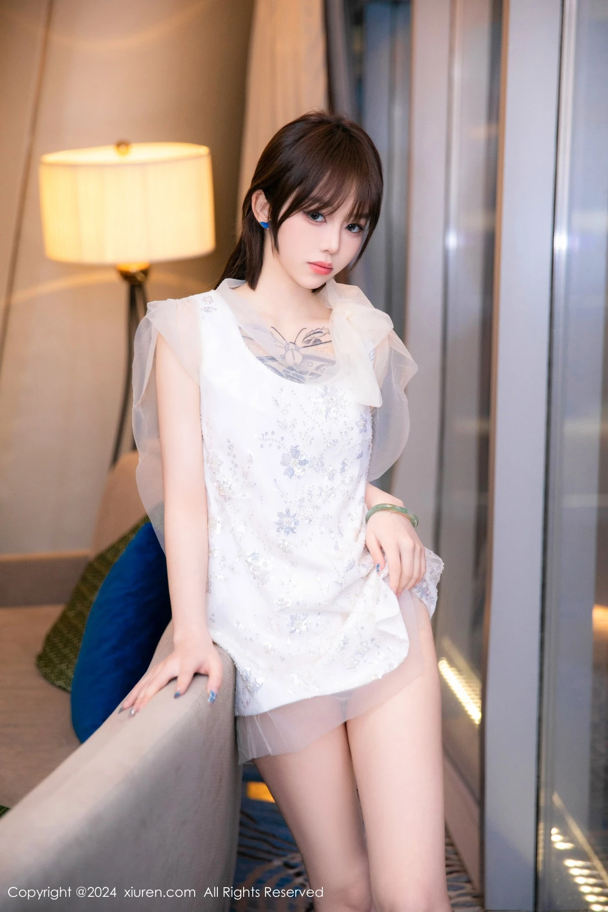 图片[5]-[XiuRen秀人网]第8696期奶瓶写真-秀人集