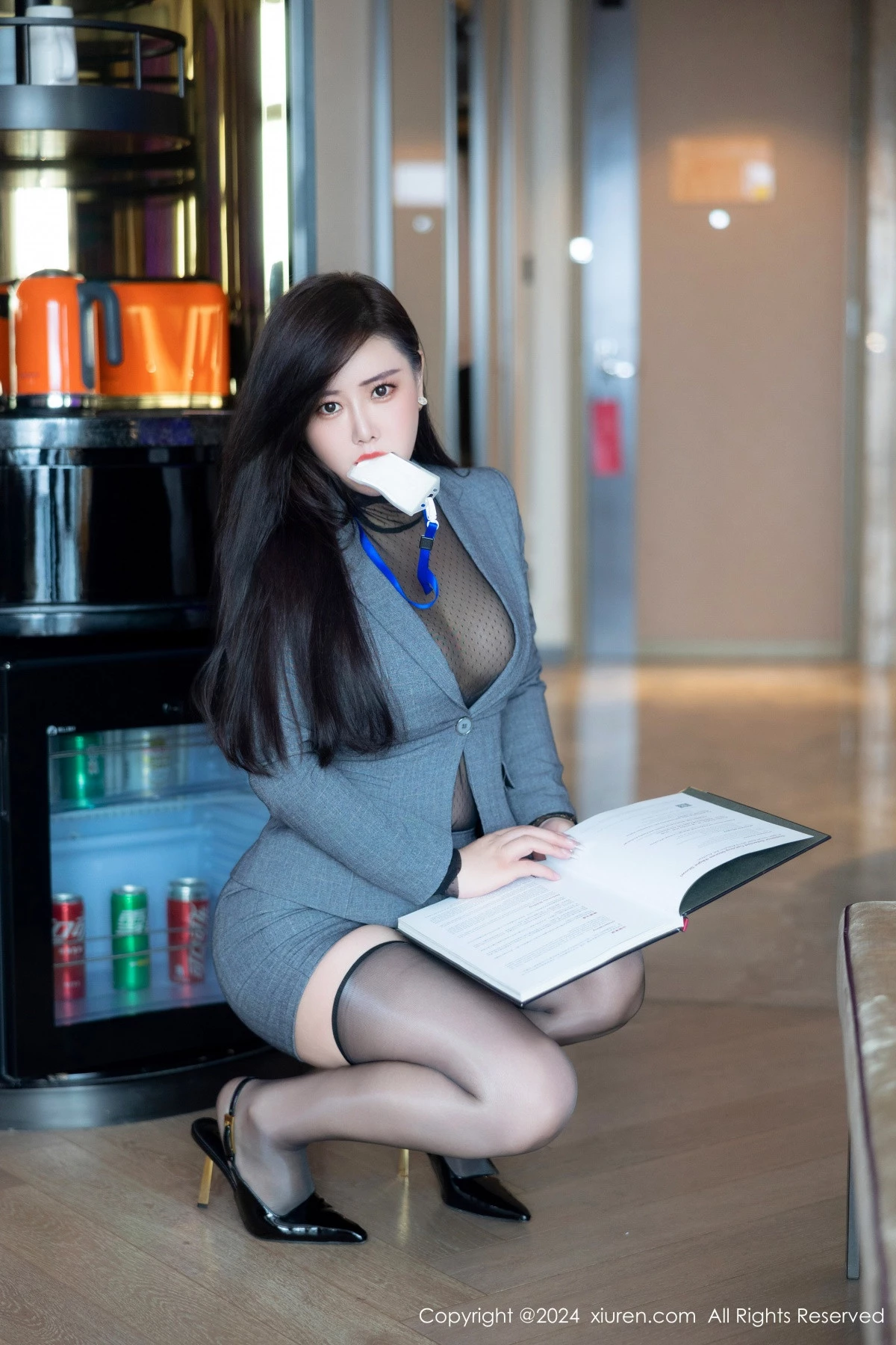 图片[13]-[XiuRen秀人网]第8712期王婉悠写真-秀人集