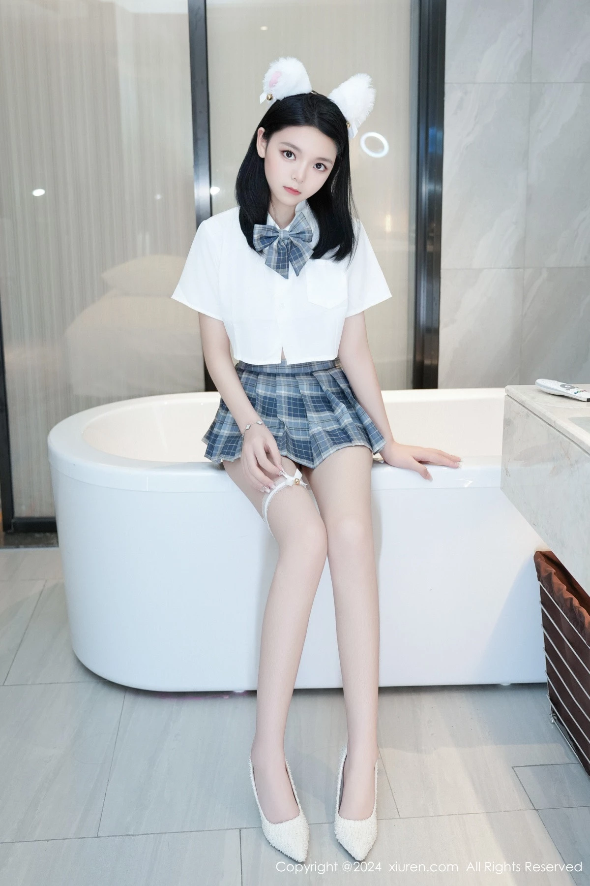 图片[14]-[XiuRen秀人网]第8715期唐心心写真-秀人集