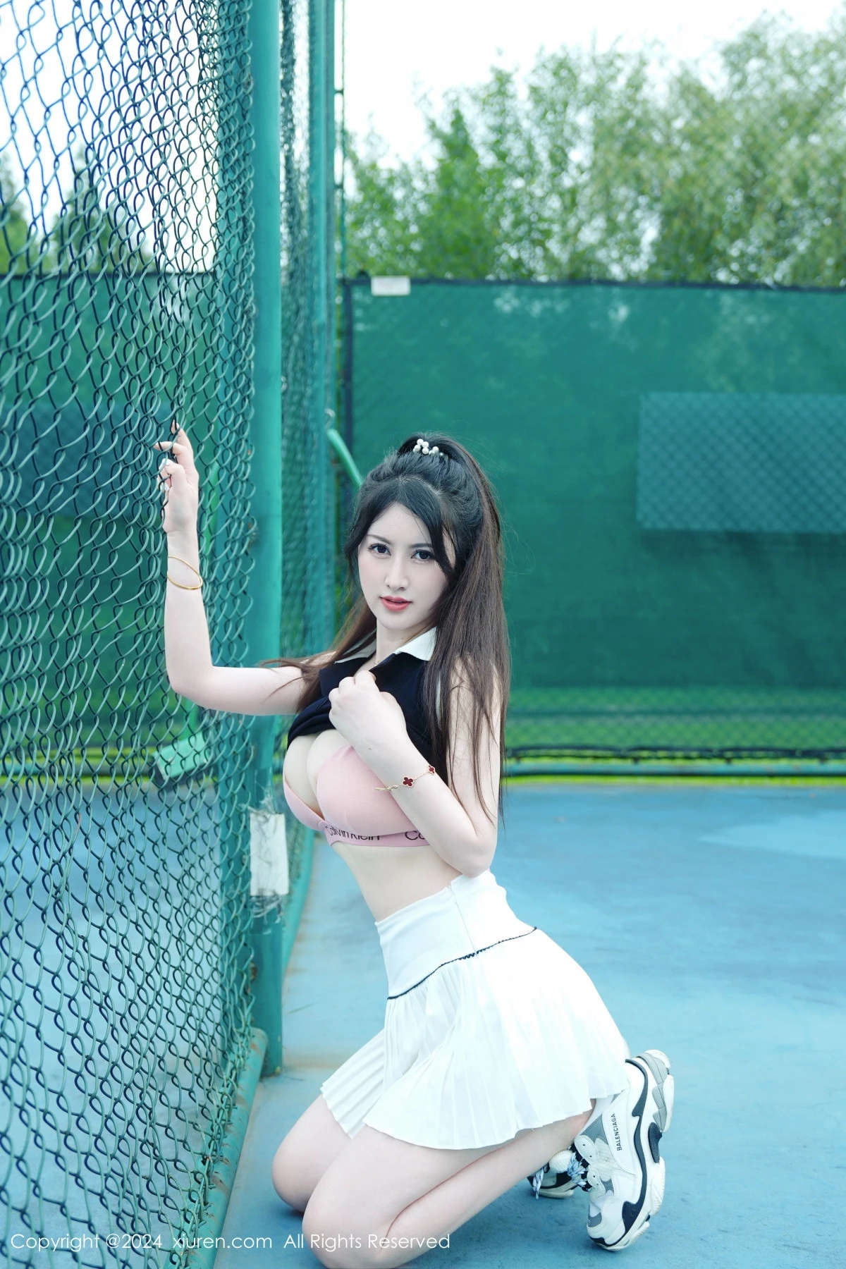 图片[23]-[XiuRen秀人网]第8821期诗诗写真-秀人集