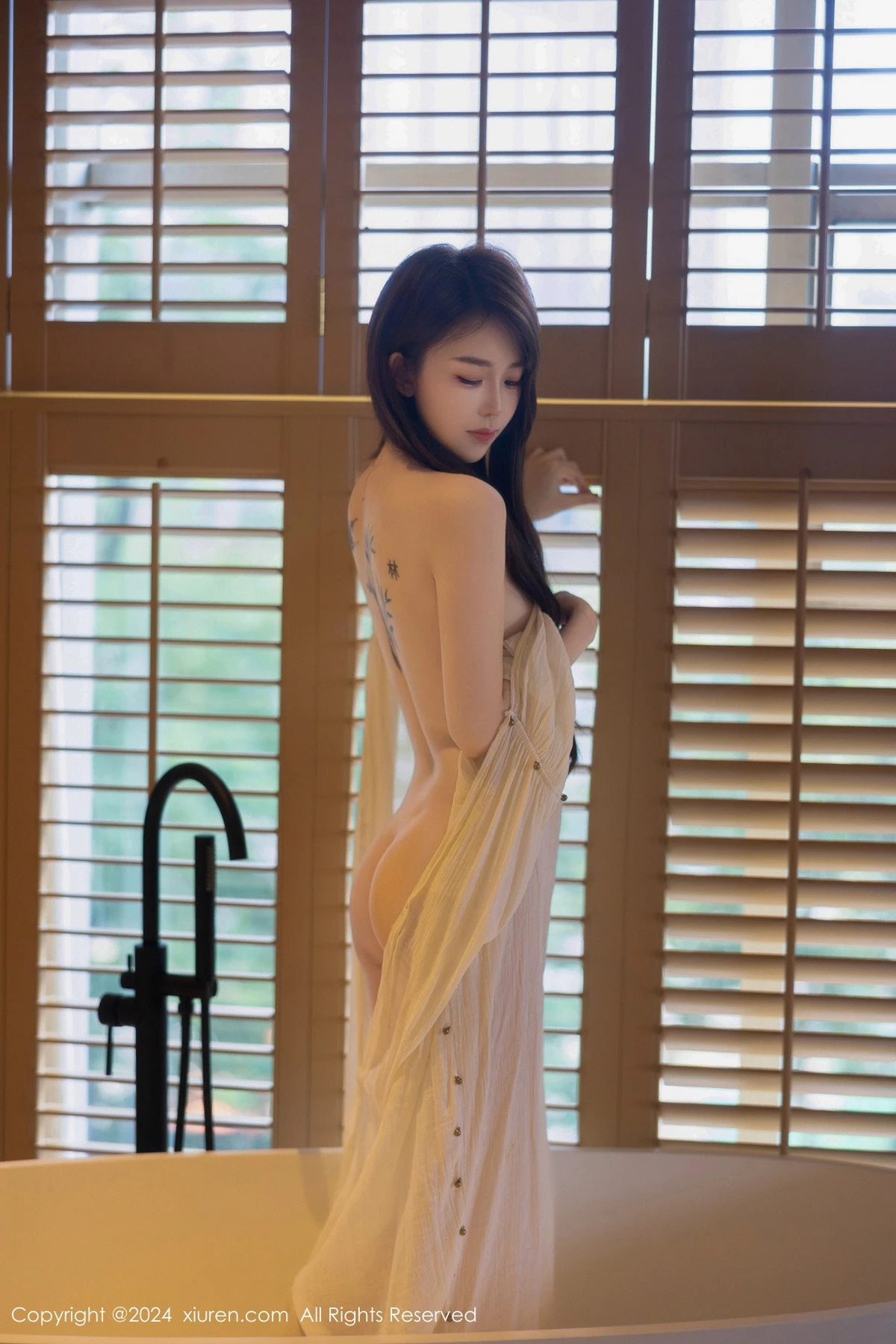 图片[27]-[XiuRen秀人网]第8842期夏竹写真-秀人集