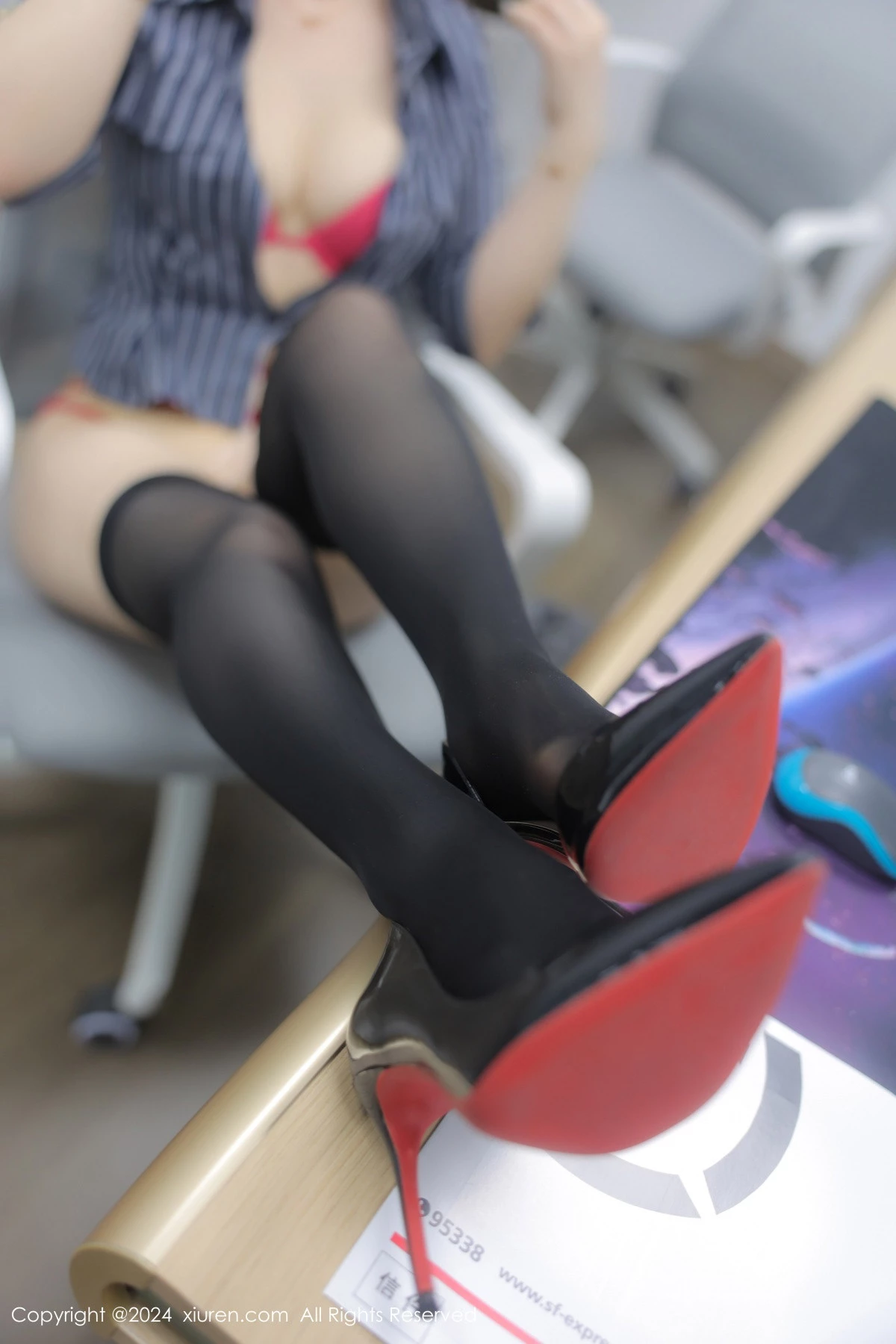 图片[51]-[XiuRen秀人网]第8971期诗诗写真-秀人集